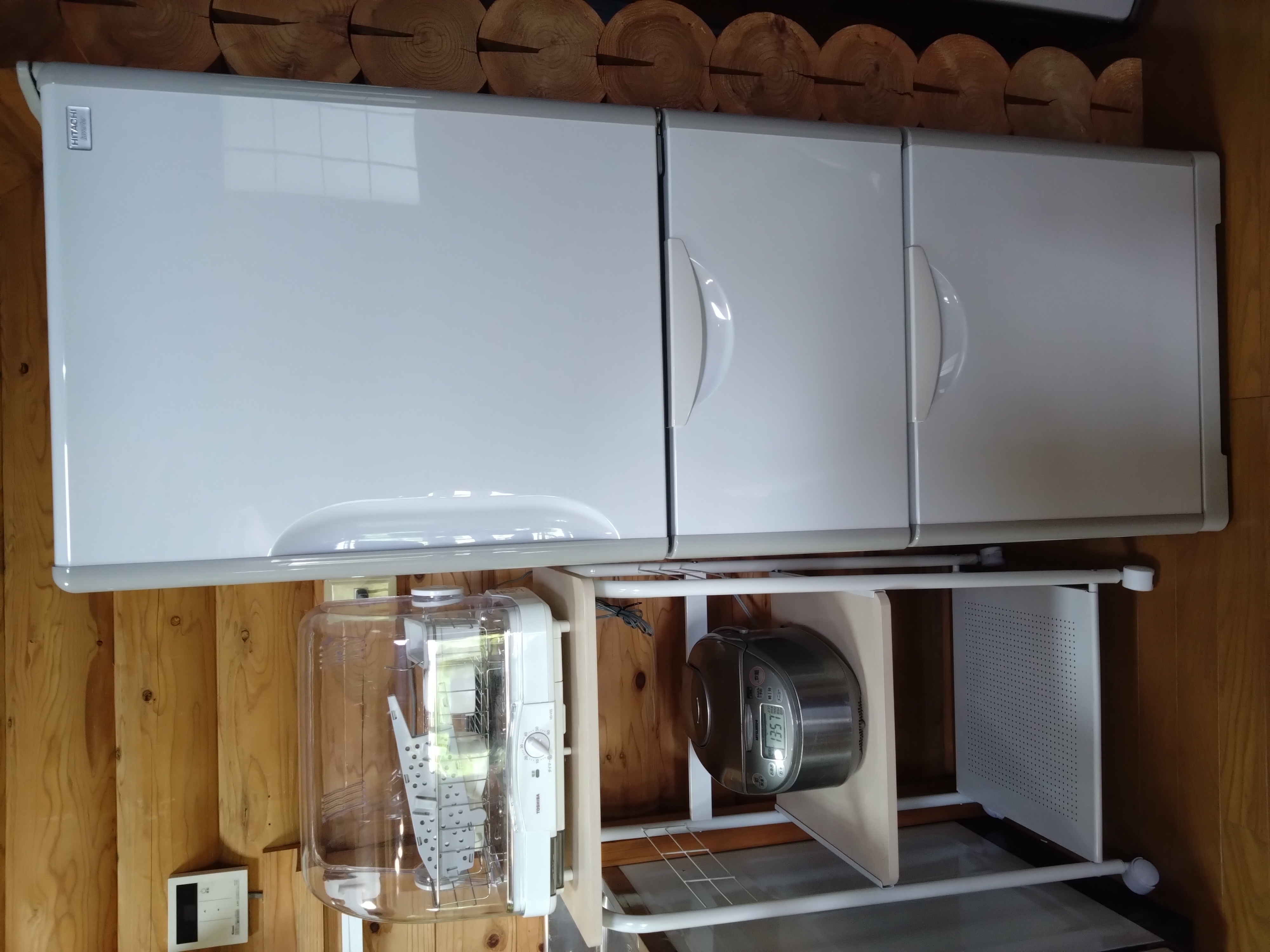 冷蔵庫、炊飯器、食器乾燥機