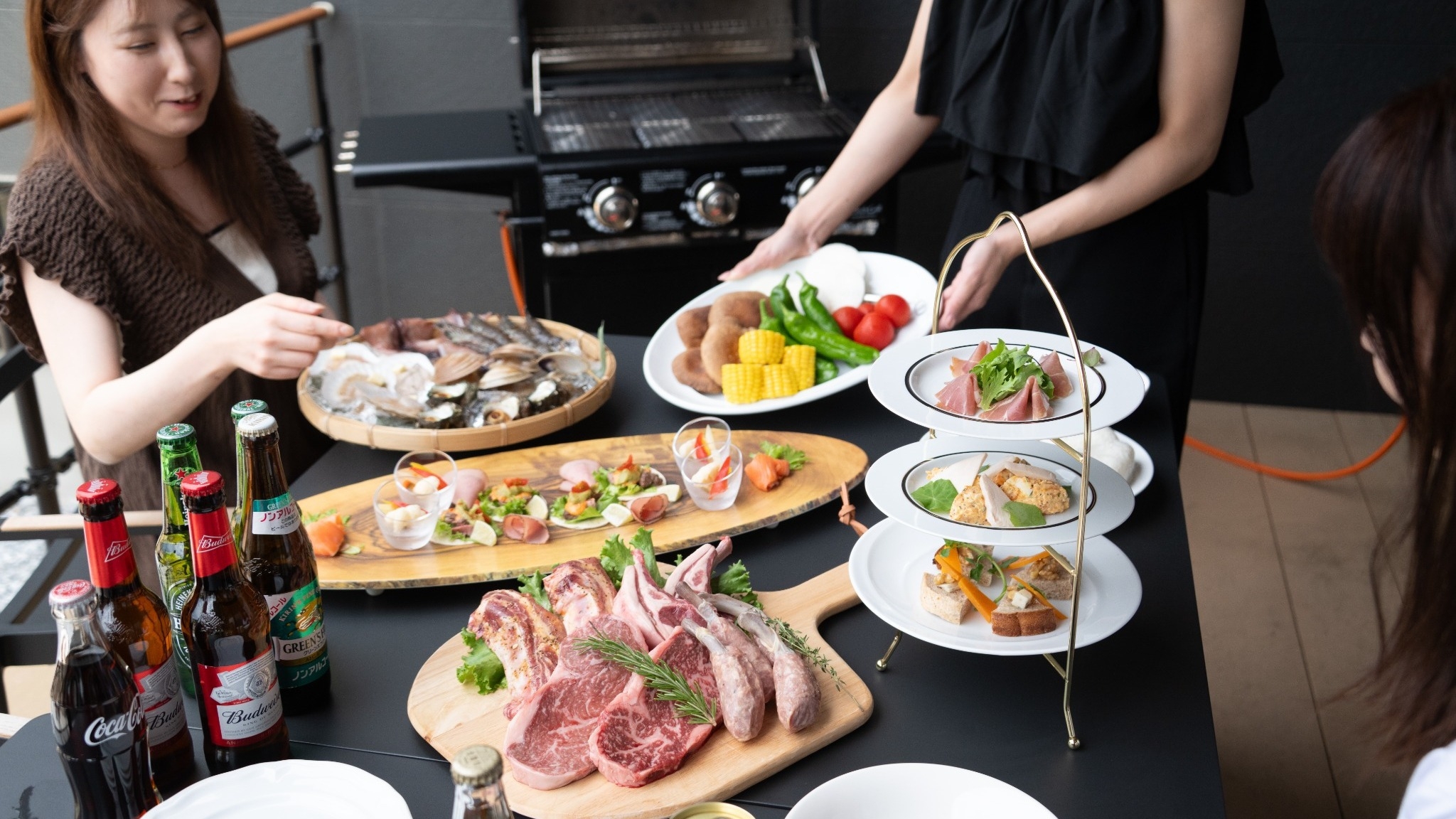 【手ぶらBBQ・2食付】全3棟限定ヴィラ｜天然芝と海を望むテラスBBQ＆オールインクルーシブ