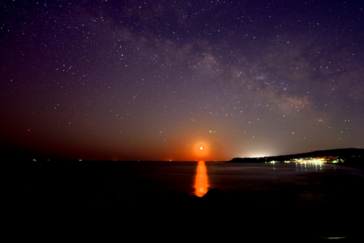 月の出　大須賀