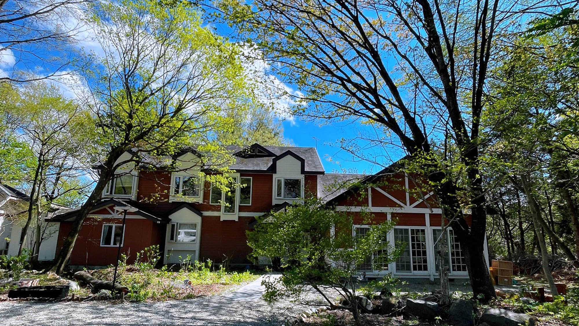 ・【外観】那須の自然に囲まれたペンションで、のんびりとくつろぎのひと時ををご満喫ください