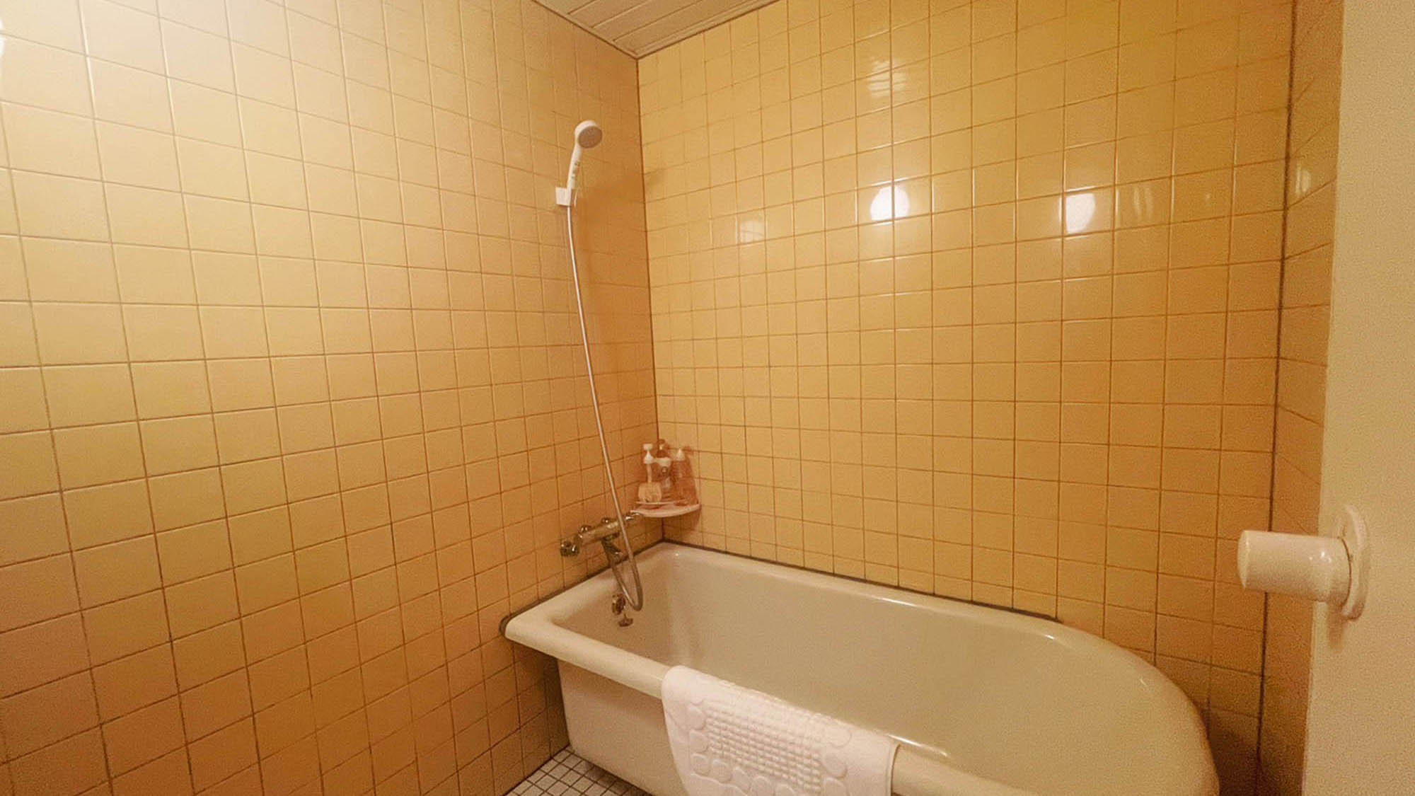 ・【新館ダブルルーム＆新館ファミリー】じっくりお温まりいただき、リラックスしてお過ごしください