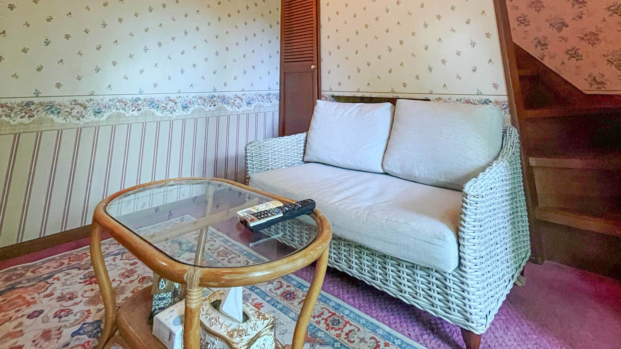 ・【新館メゾネットファミリールーム】快適にお過ごしいただけます（※客室ごとにイメージが異なります）