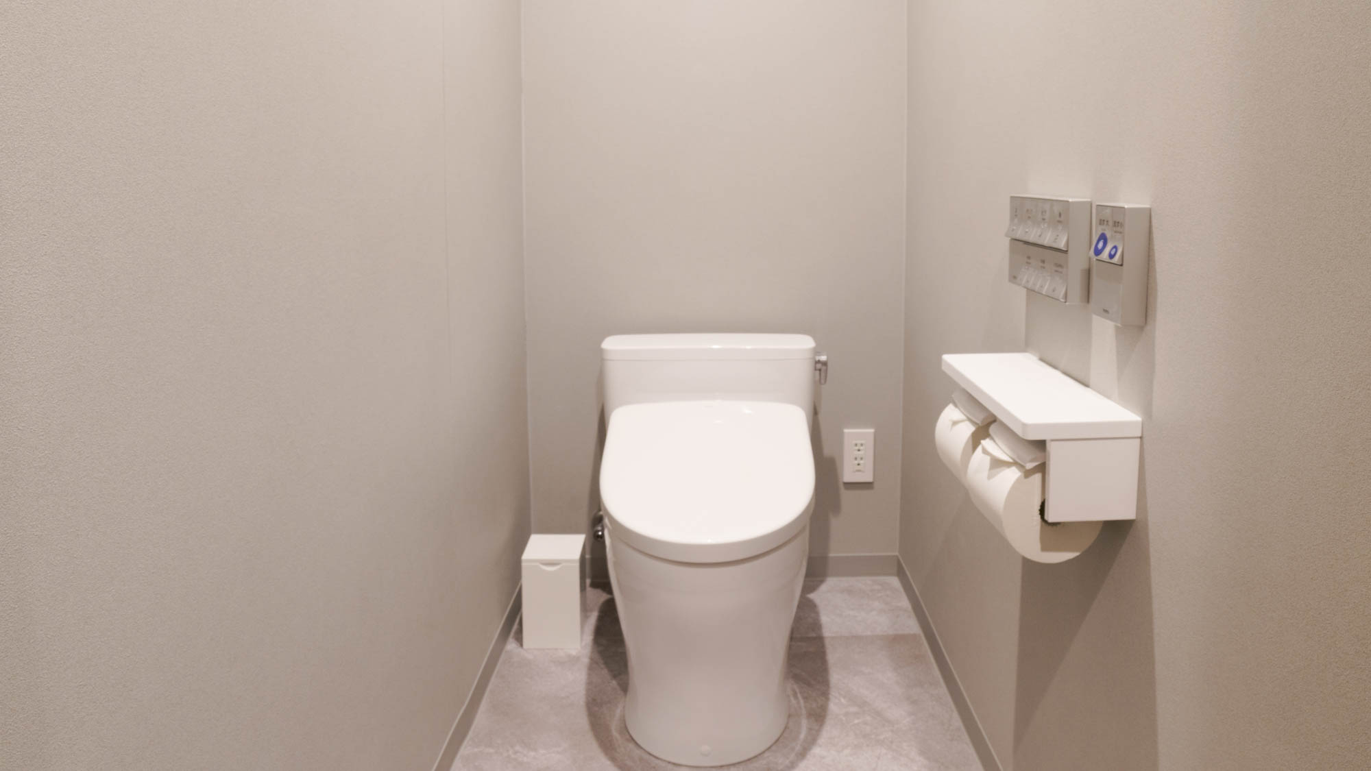 【クイーンエコノミー】バス・トイレ・洗面台別　トイレイメージ