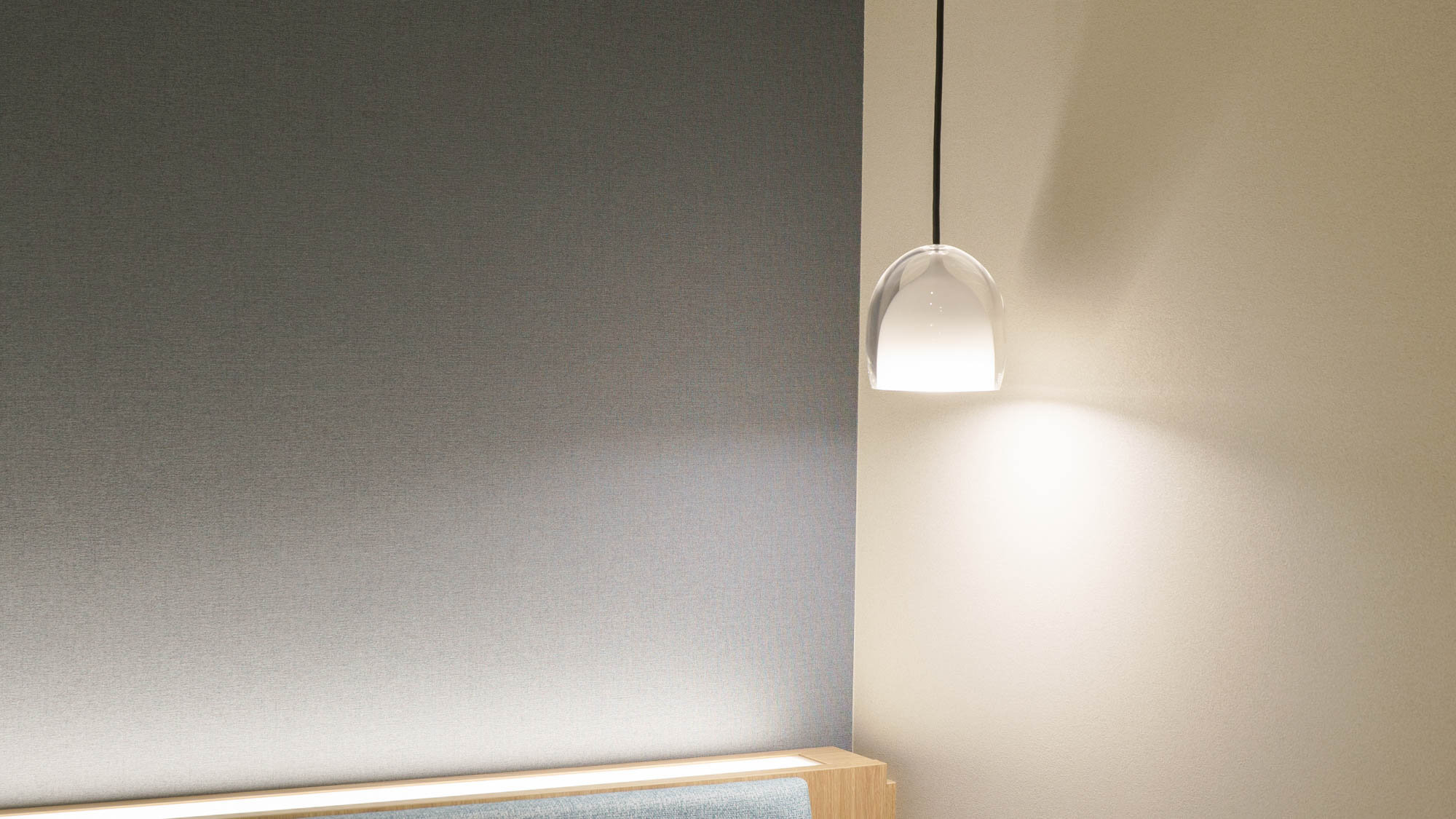 【ツインスタンダード】札幌の雪をイメージしたペンダントライトが優しく照らします。