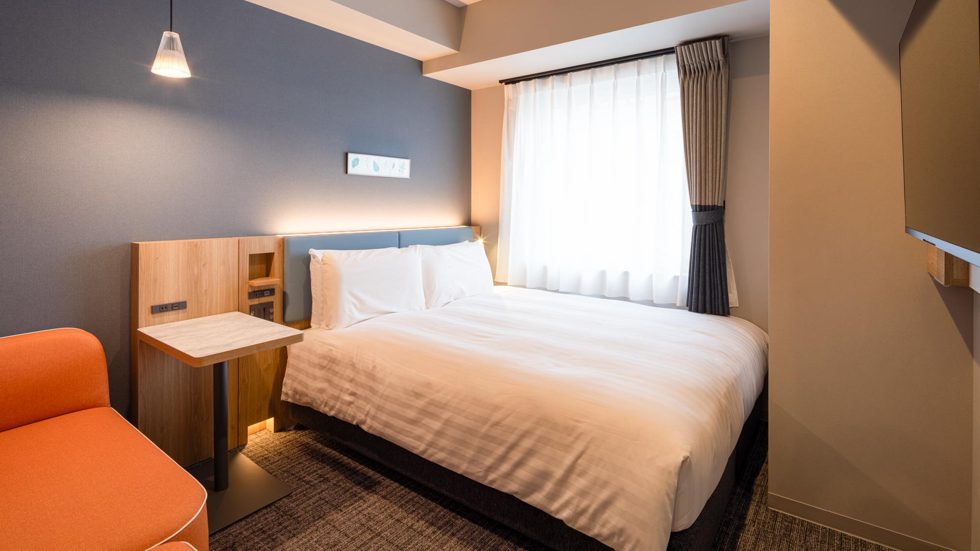 2025年12月18日開業【クイーンエコノミー】ベッド幅160cm◆サータブランドベッド◆17平米