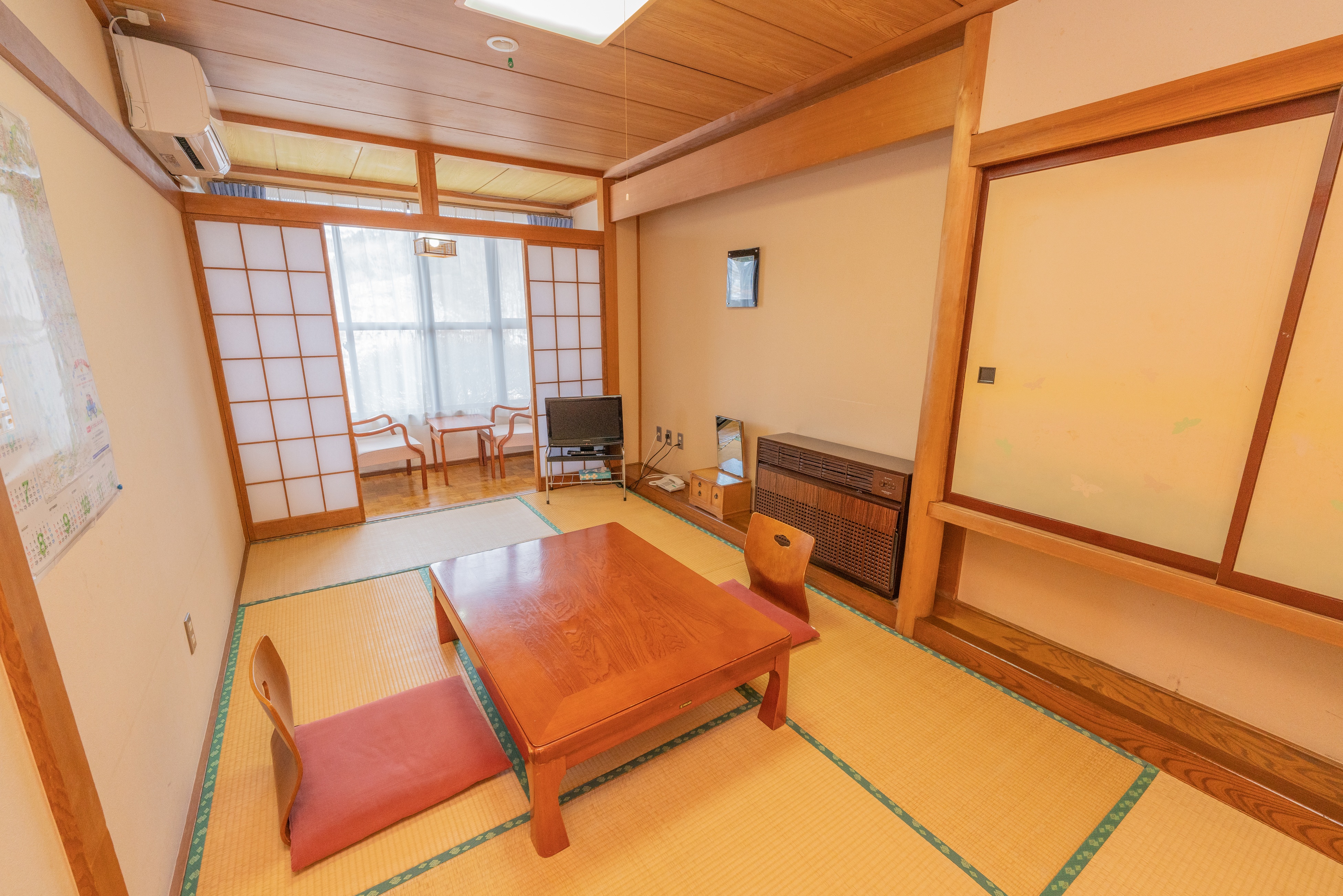 本館7.5畳