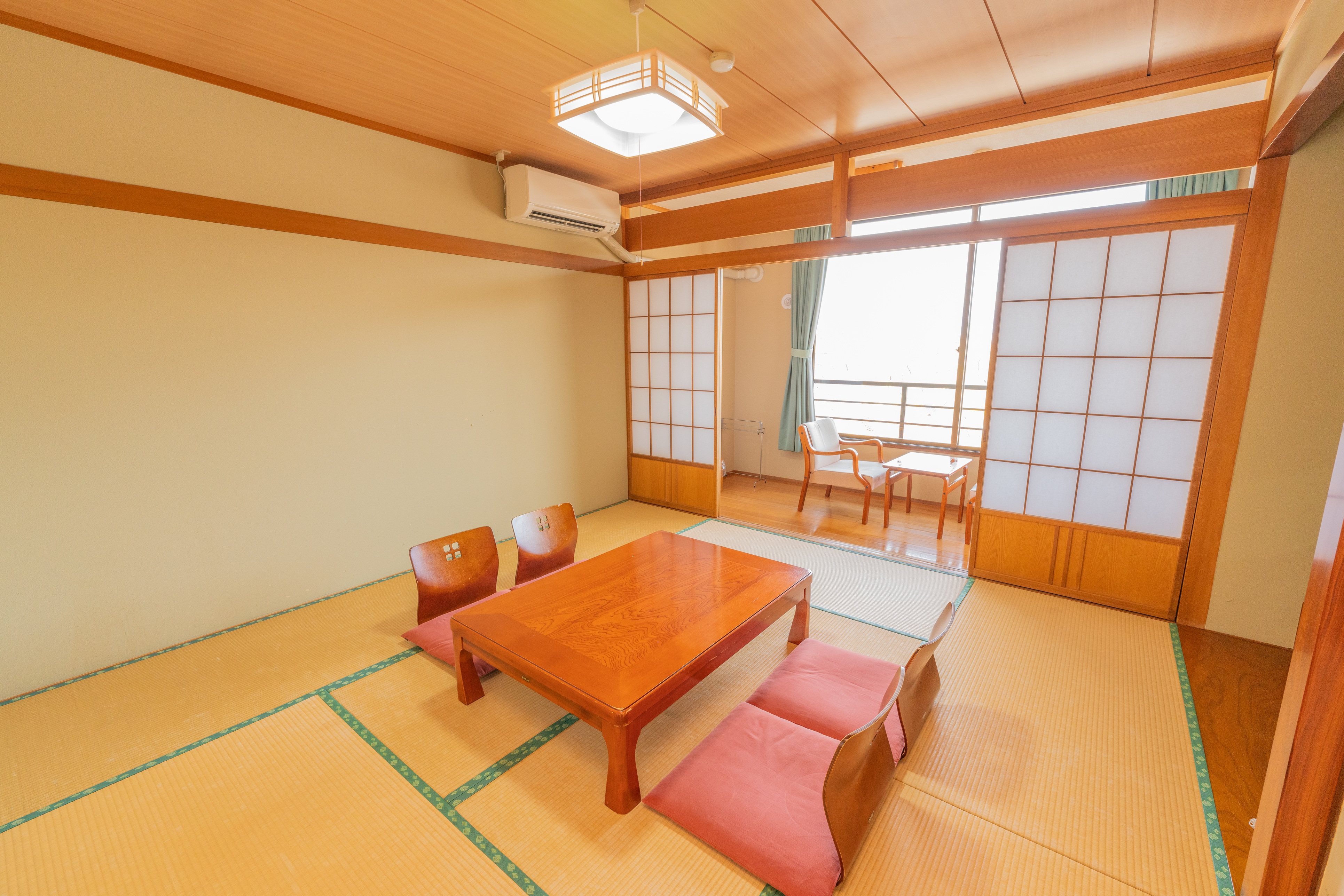 別館8畳　2