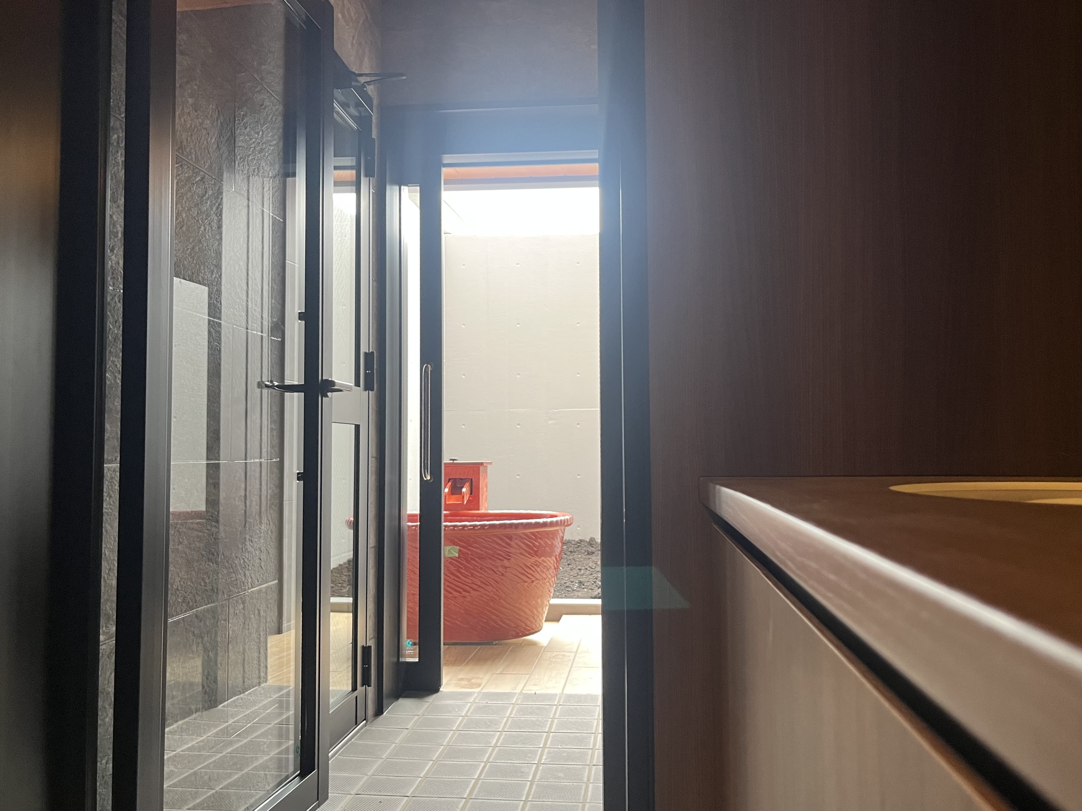 天然温泉かけ流し♬貸切個室！全室にサウナ完備☆