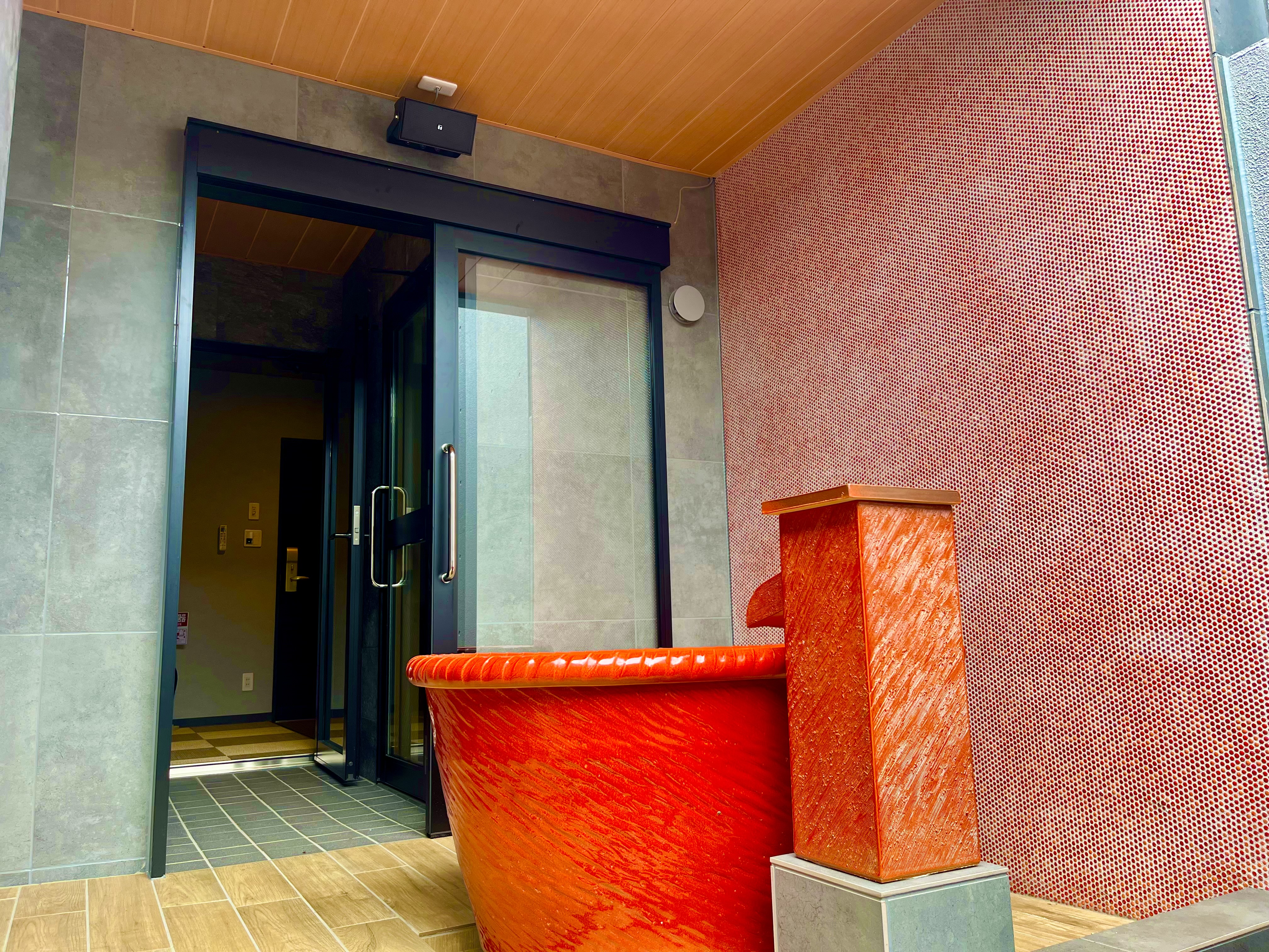 天然温泉かけ流し♬貸切個室！全室にサウナ完備☆