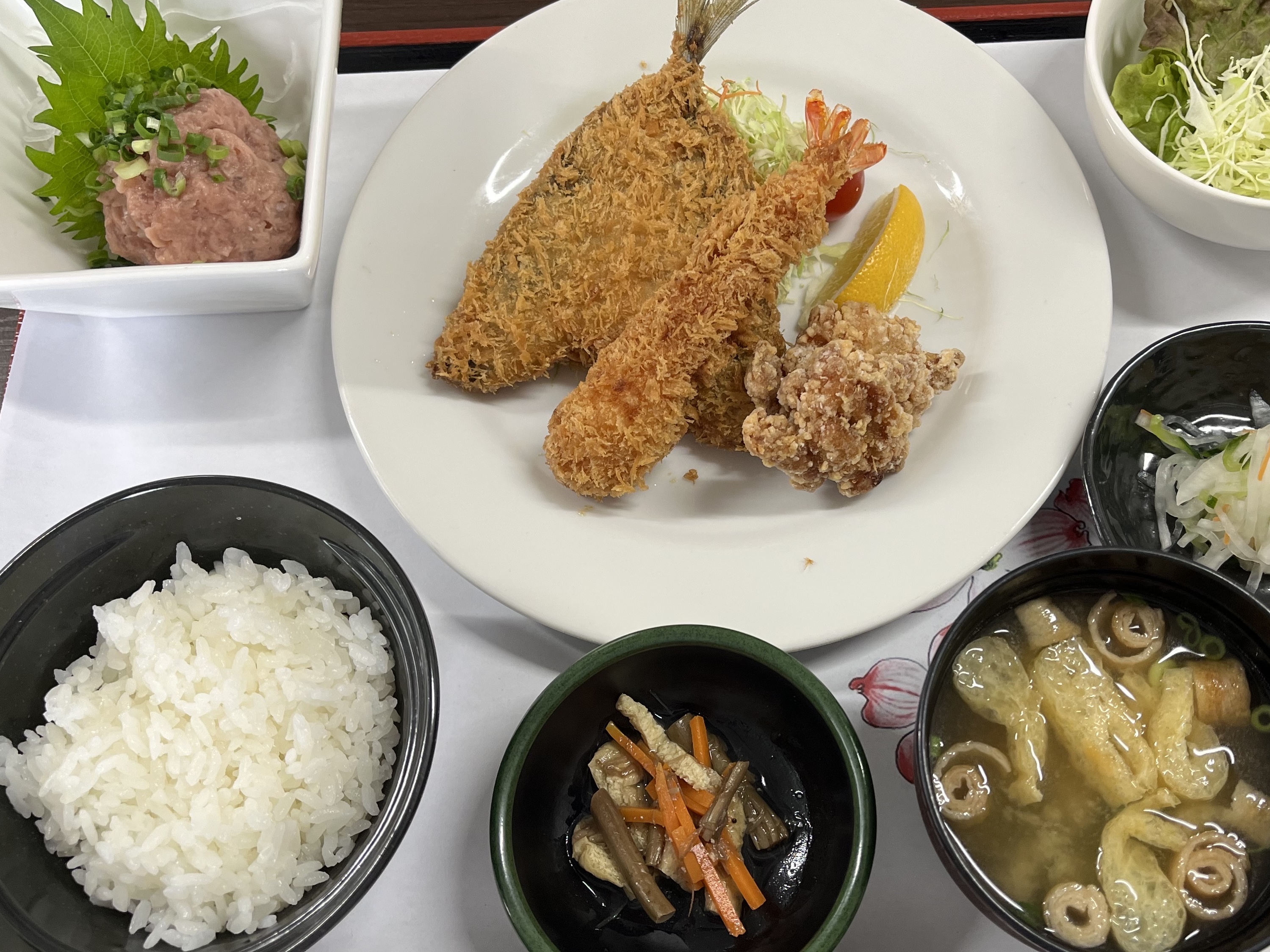 ミックスフライセット♪グラスビールorソフトとドリンク1杯無料!!!