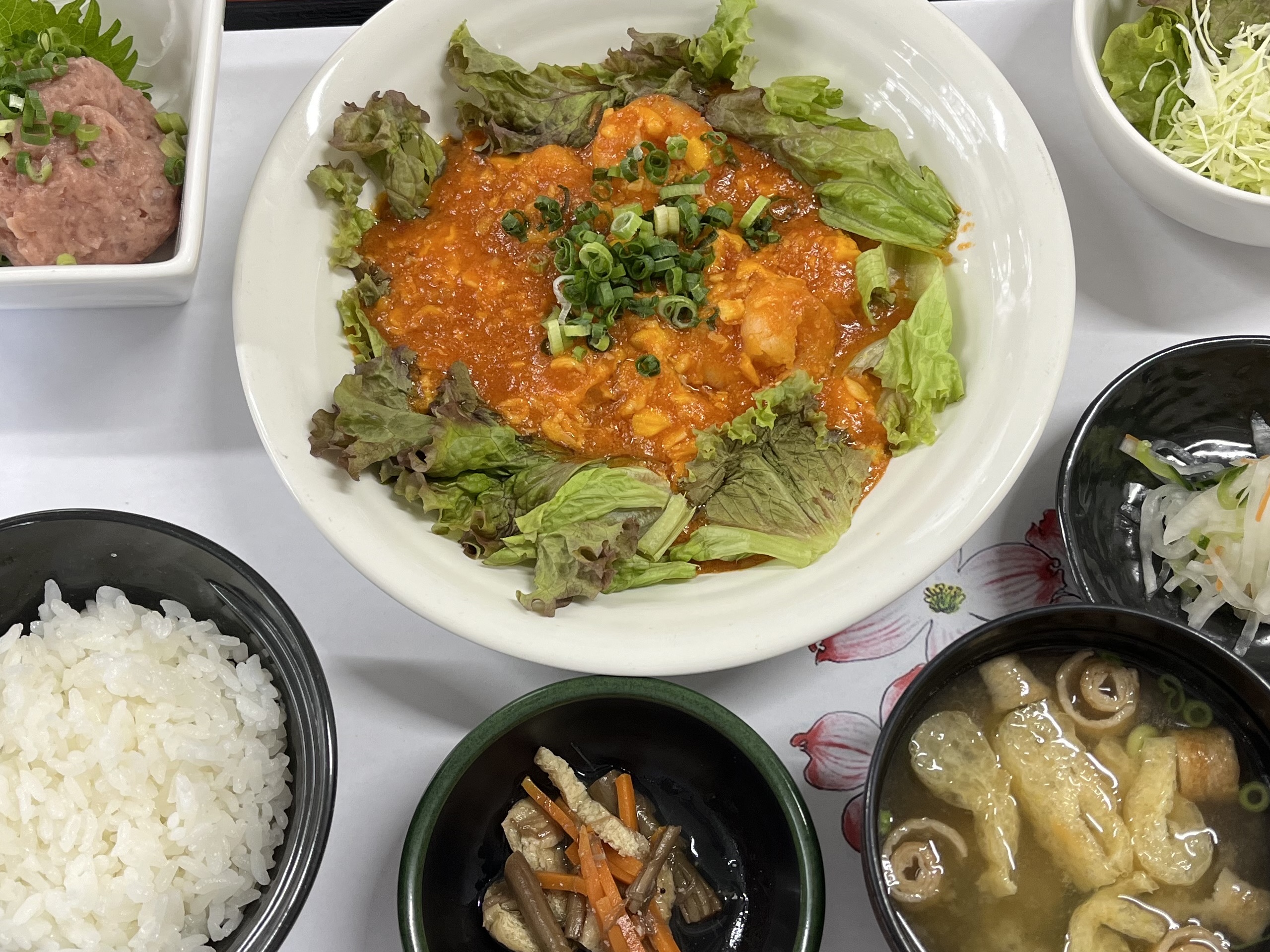 海老のチリソース煮セット♪グラスビールorソフトとドリンク1杯無料!!!