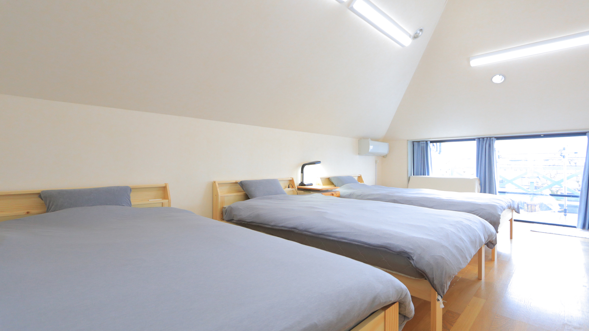 【くじらの間】