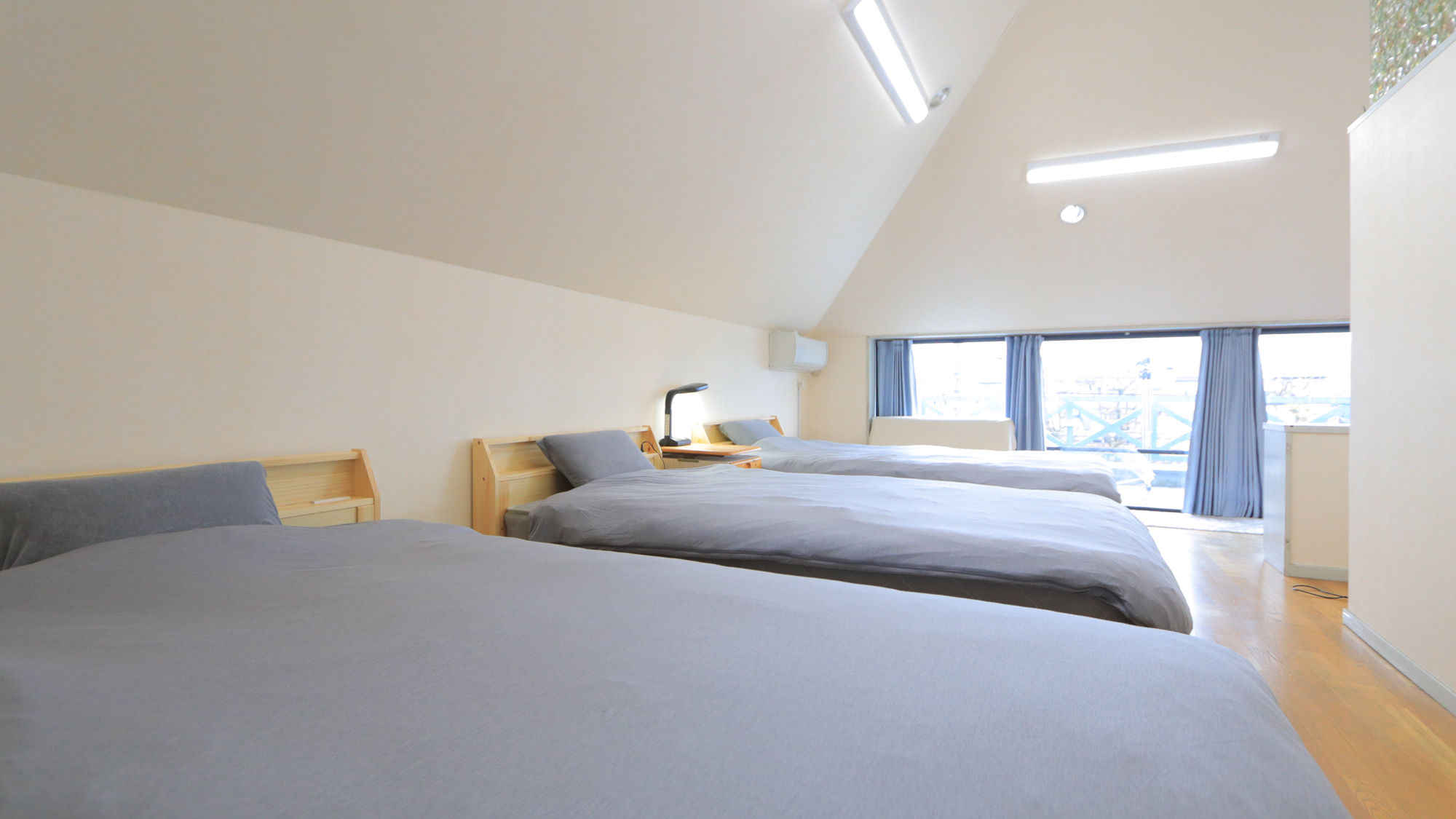 【くじらの間】ドミトリー