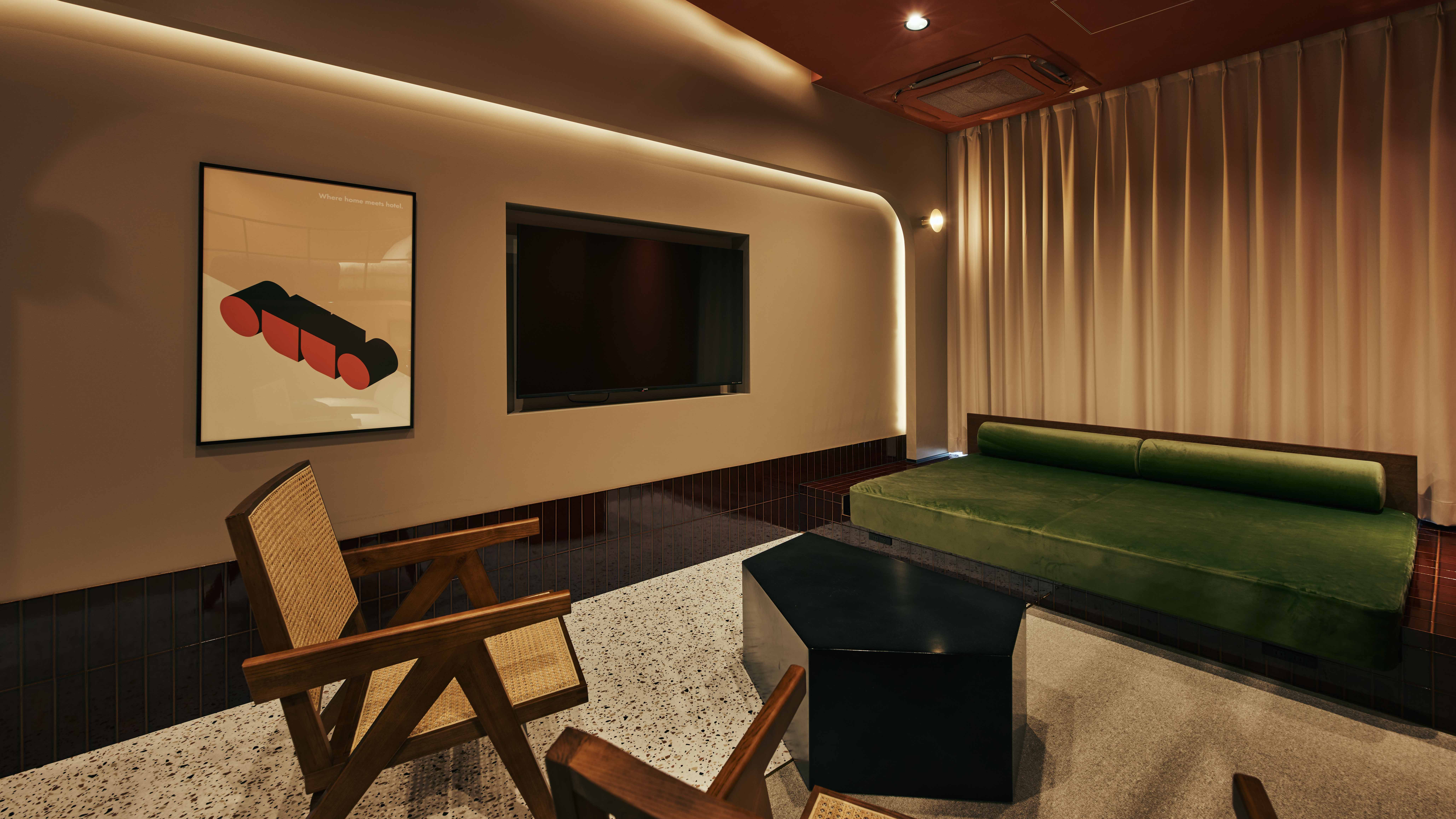 スーペリアスイート（702） 　52㎡　キッチン、洗濯機付き　6名宿泊可能