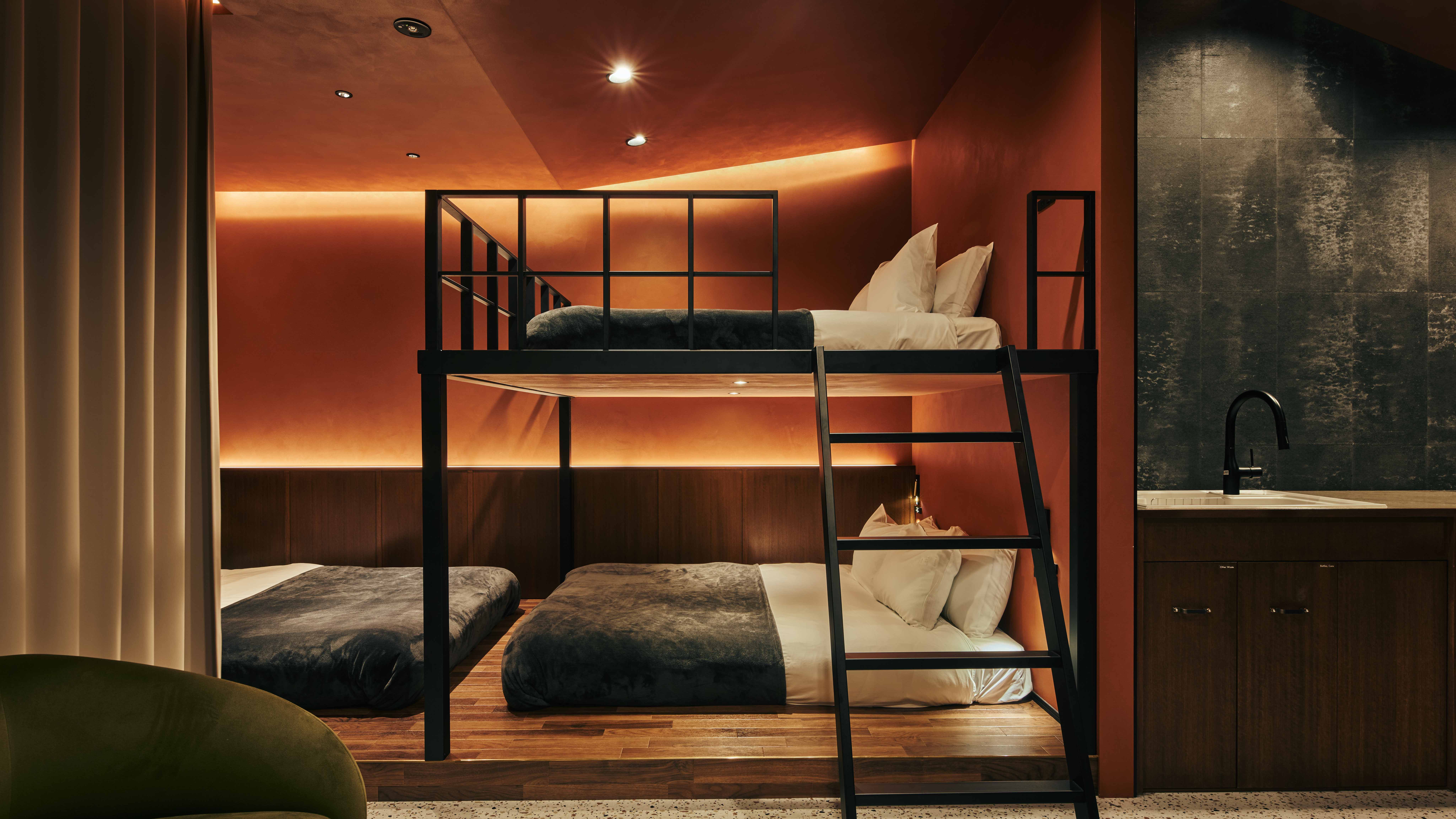 デラックススイート（701）　50㎡　キッチン、洗濯機付き　6名宿泊可能　