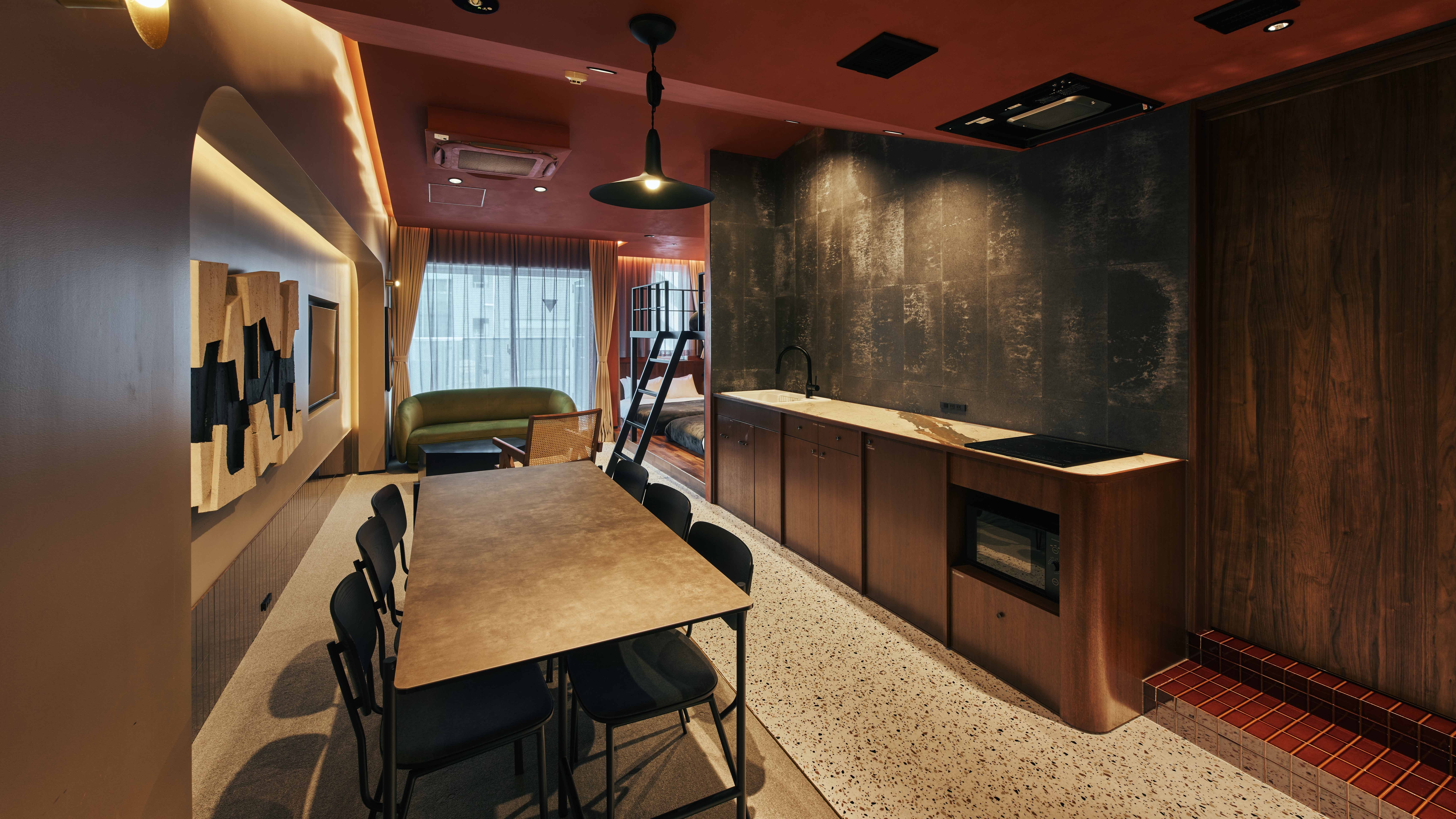 ｉｌｌｉ　Ｔｒｉａ　Ｓｈｉｂｕｙａ