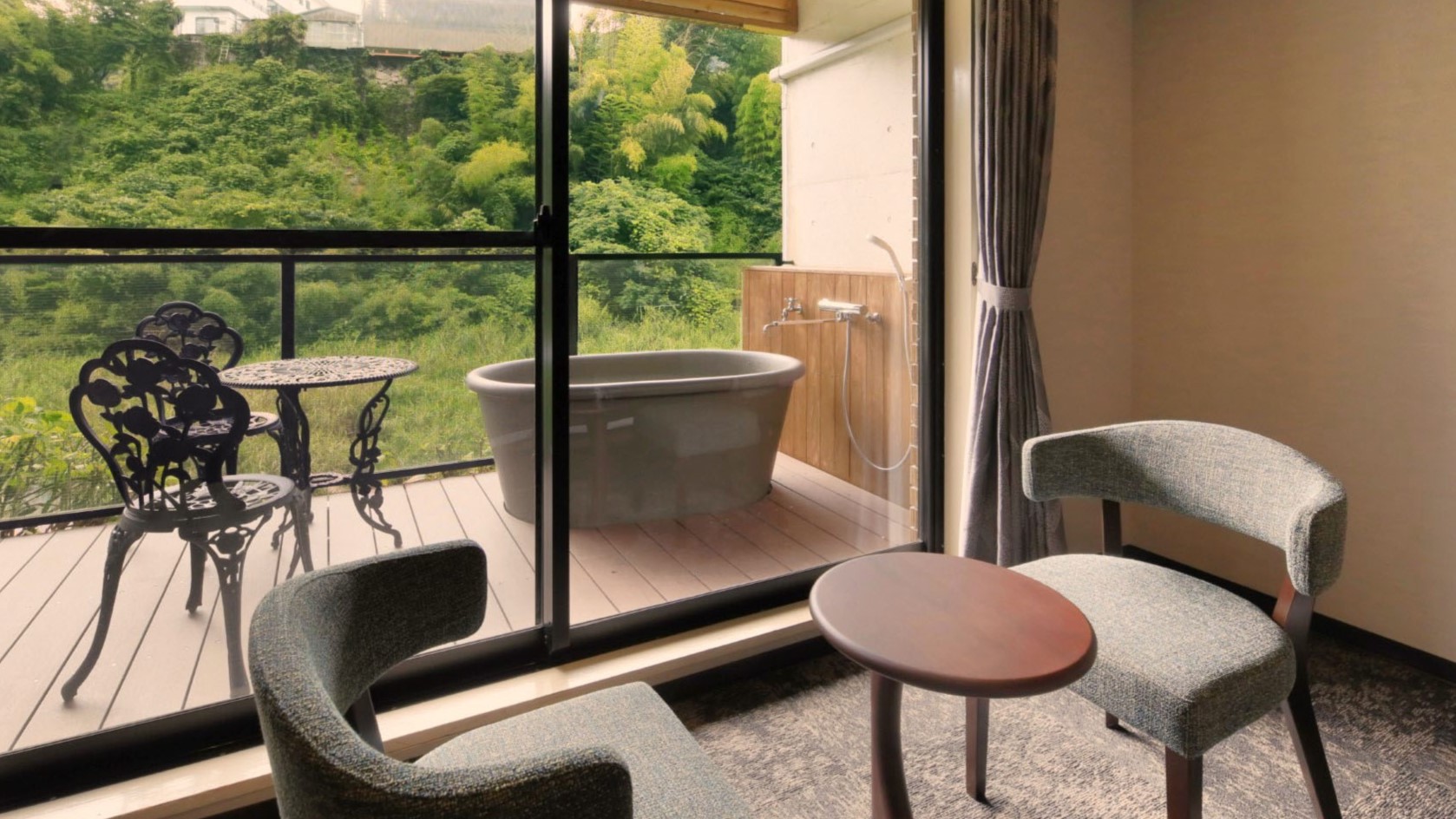 【露天風呂付きバリアフリーツイン】