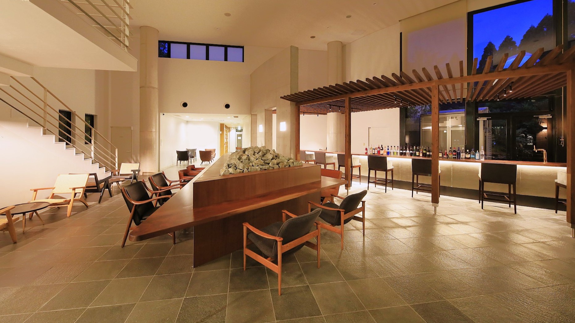 【素泊まり】チェックインは22時まで／奥古湯の滞在を彩る、癒しのBARタイム＜食事なし＞