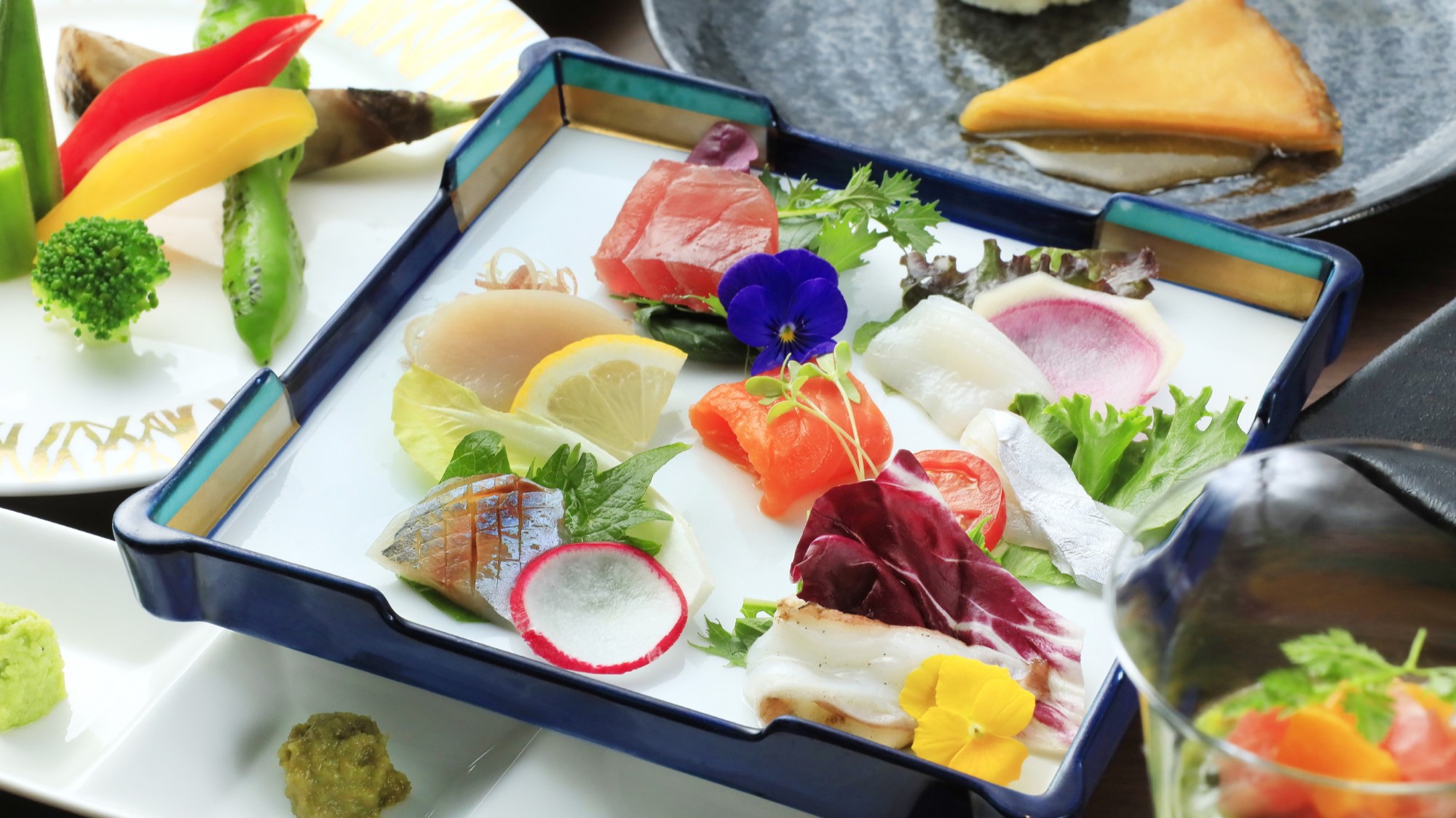 【夕食】九州の旬魚を使ったカルパッチョ