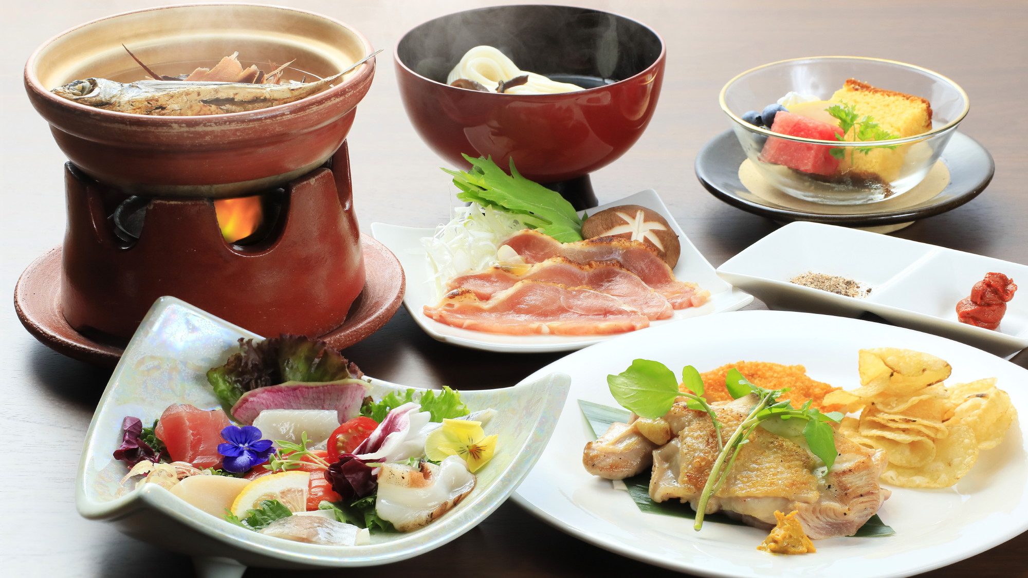 【夕食】ライト会席は少食の方におすすめです。