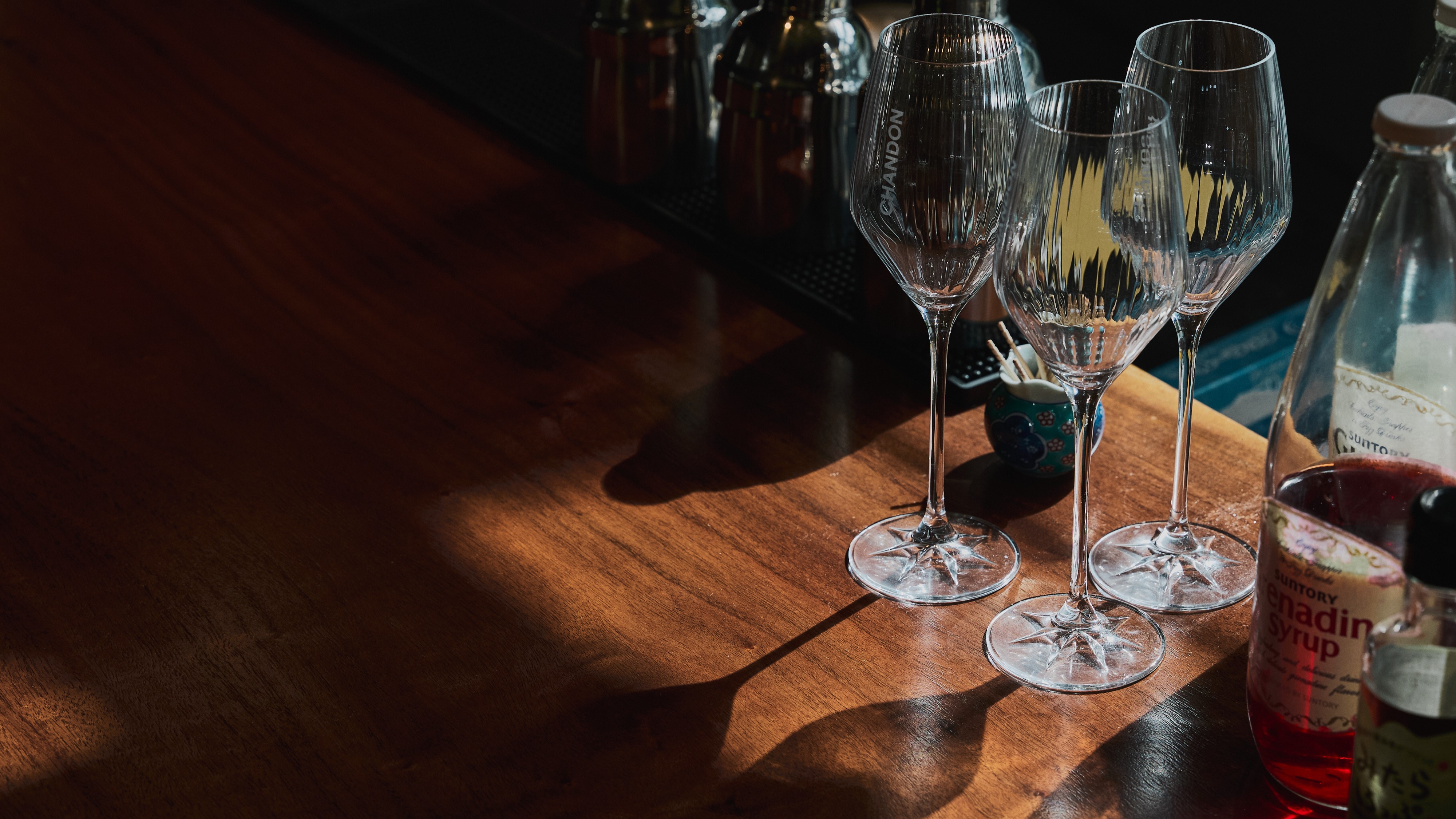 【BAR】お好きなドリンクでリラックスした時間を