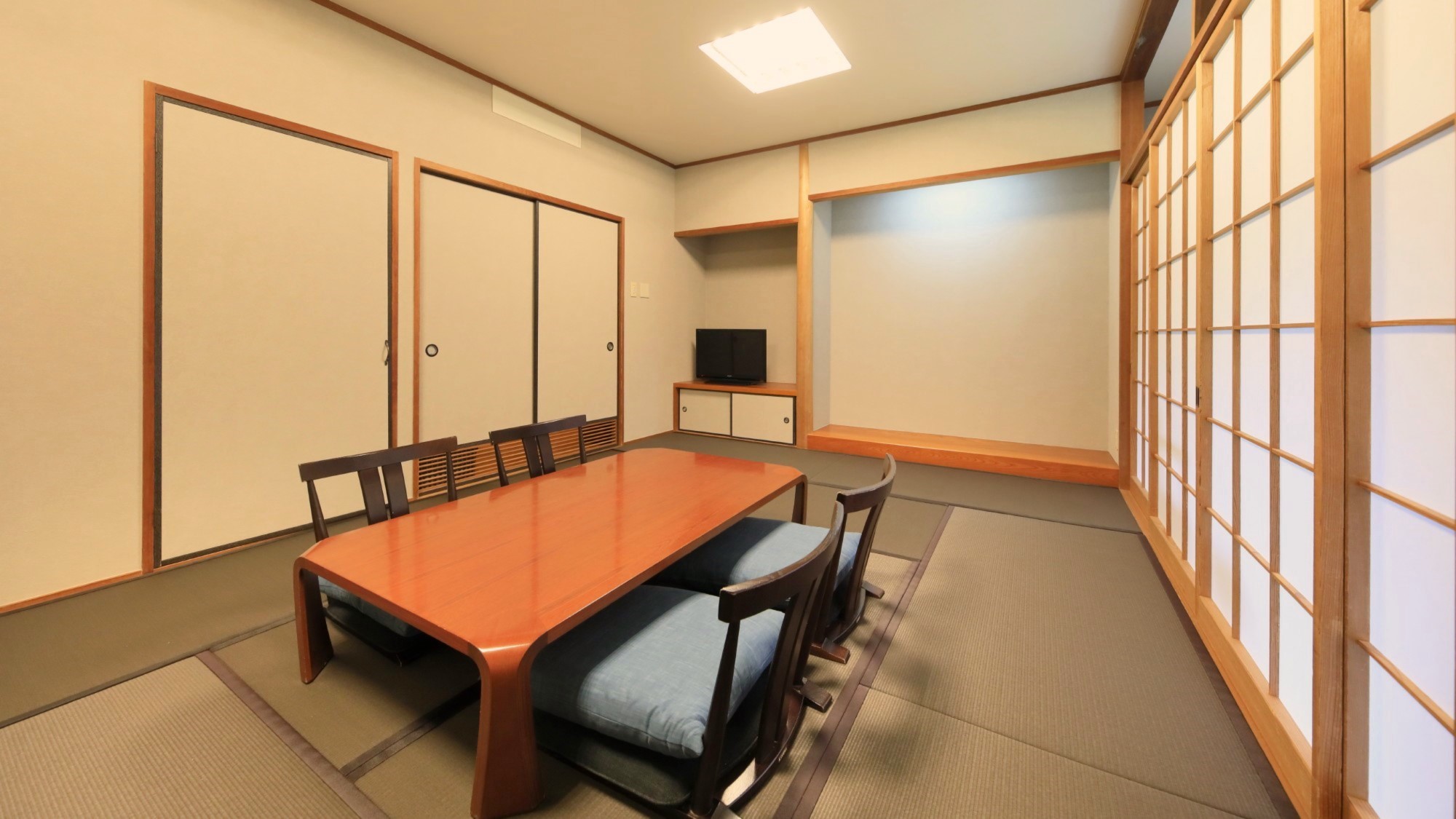 【露天風呂付き和室12畳】最大6名様がご宿泊いただけます