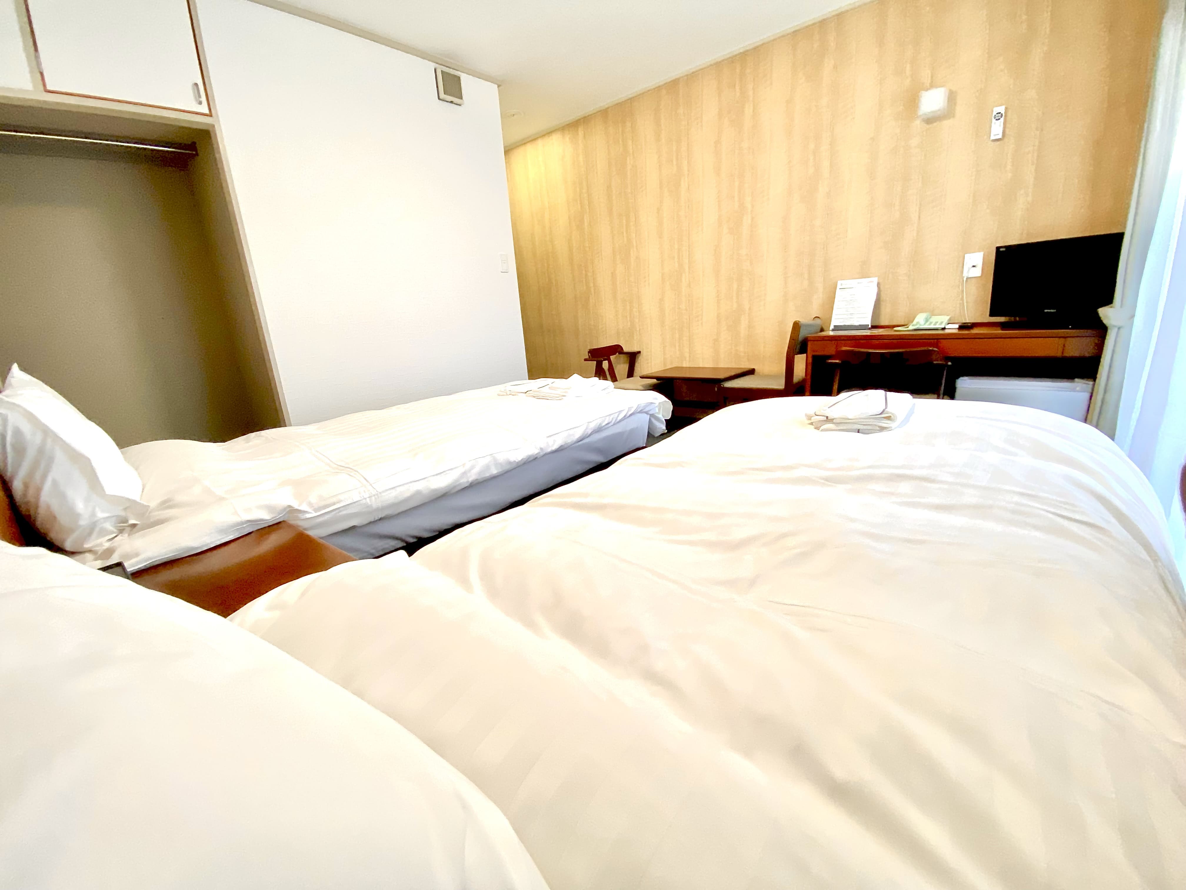 ツインルーム■13.0～14.4㎡／シングルベッド