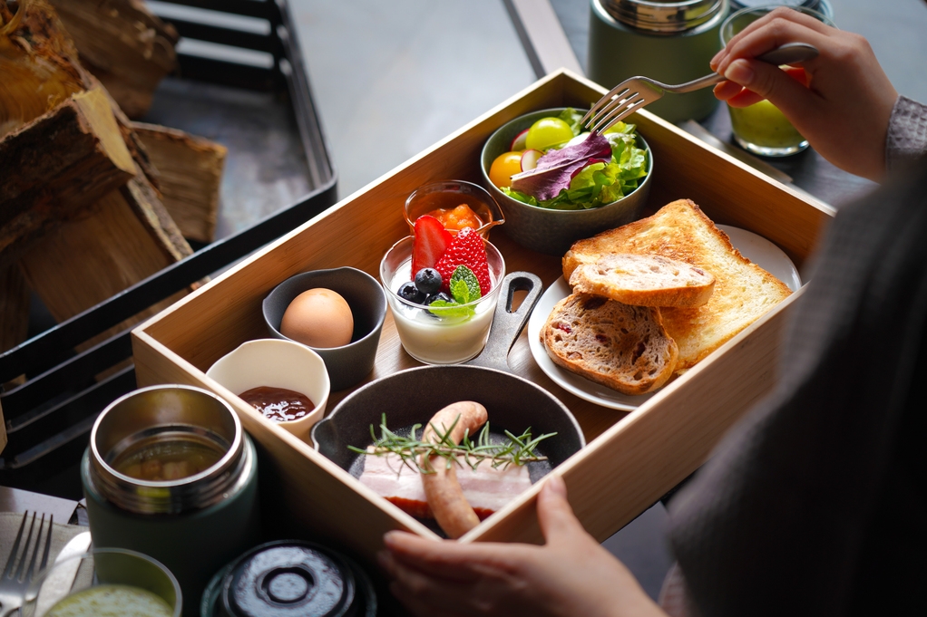 【最大26時間滞在｜自分で食材を選ぶ】— 1泊3食 旬の食材を自由に選ぶ体験—