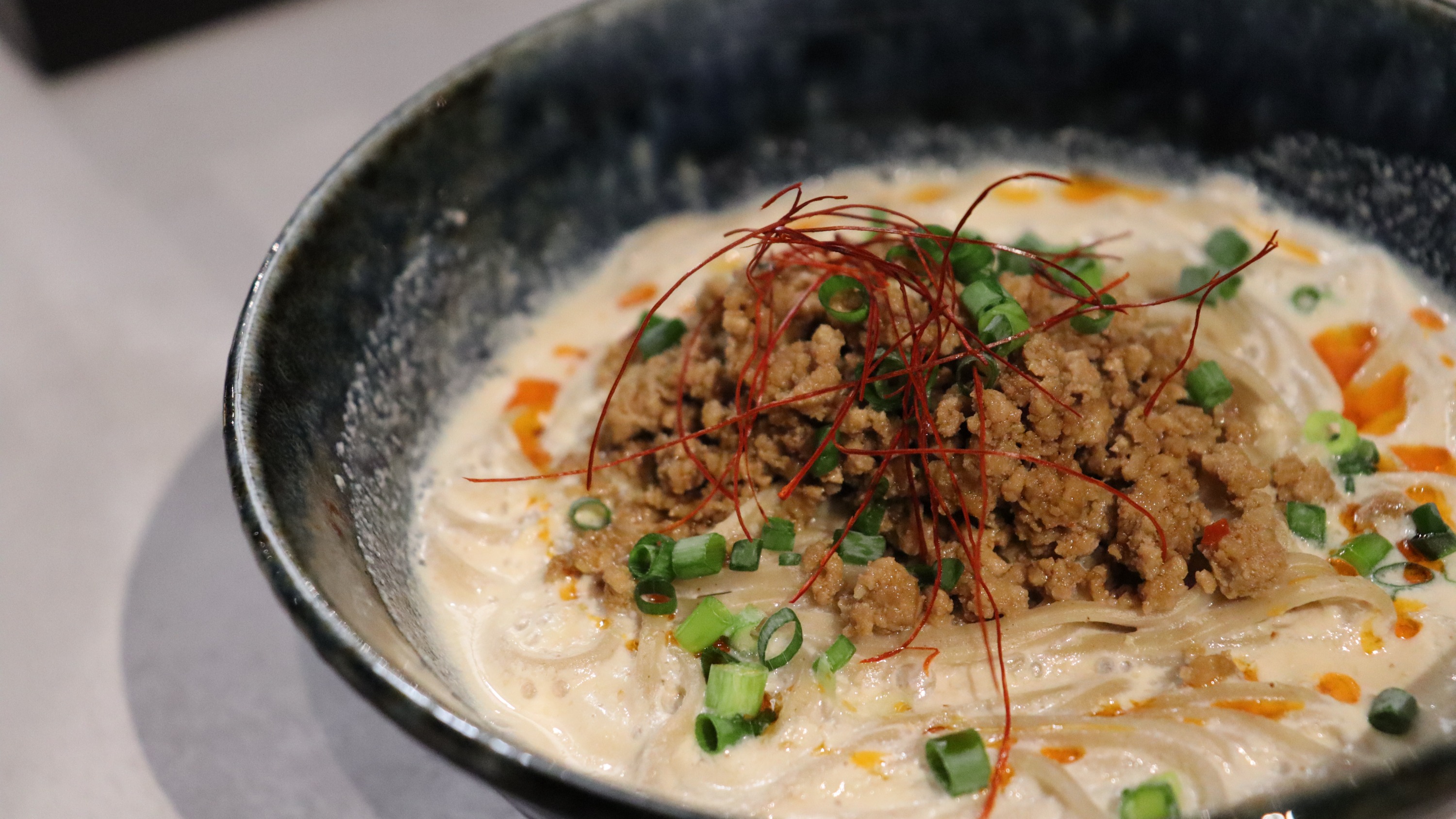 カフェメニュー｜豆乳坦々蕎麦