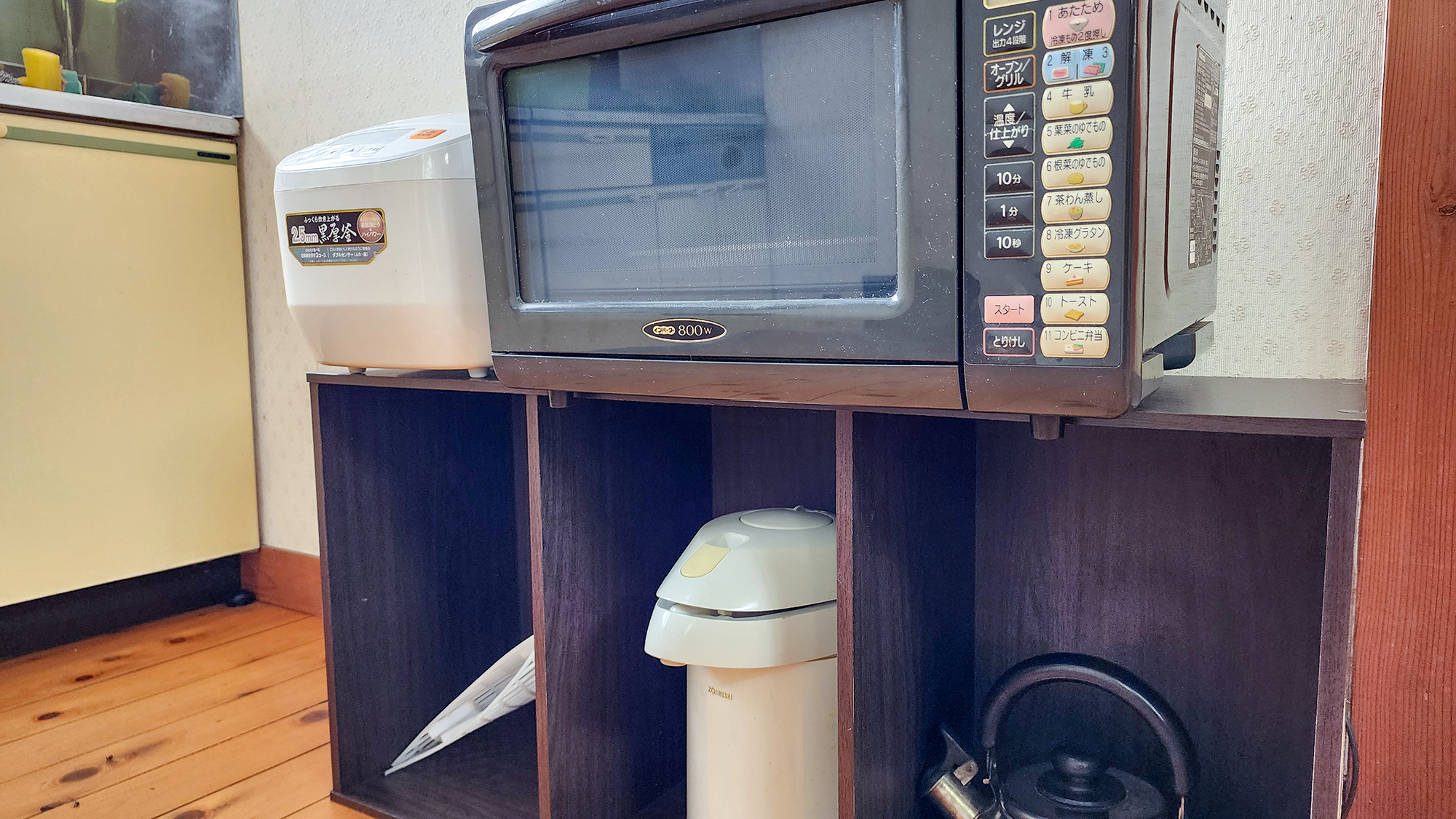 #8人用コテージ