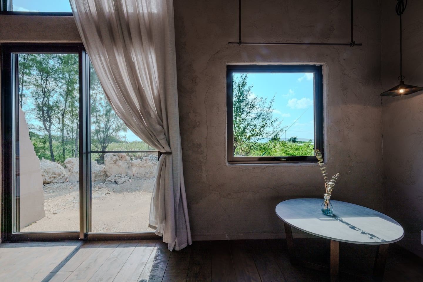 【3泊〜プラン】宮古島、自然豊かで静かなエリア・オリジナルのインテリア・小物が溢れる空間