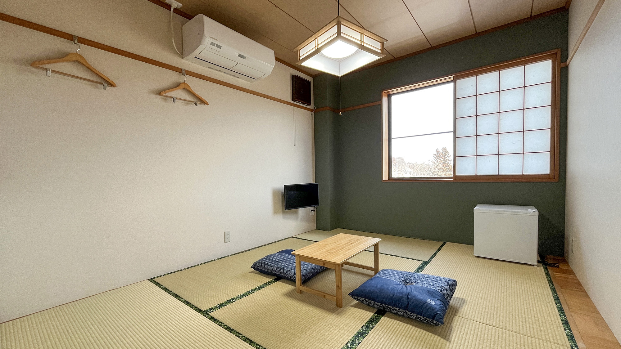#和室6畳　和室のお部屋でエアコン完備！快適にお過ごしいただけます