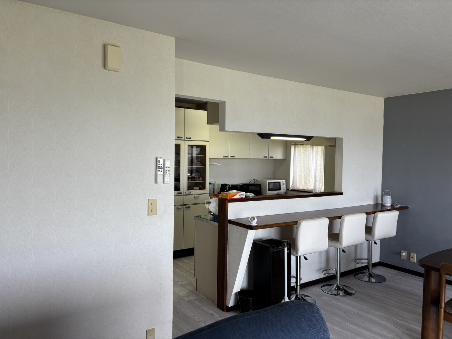 キッチンからカウンターがあるので、疑似お寿司屋さんができるよ！