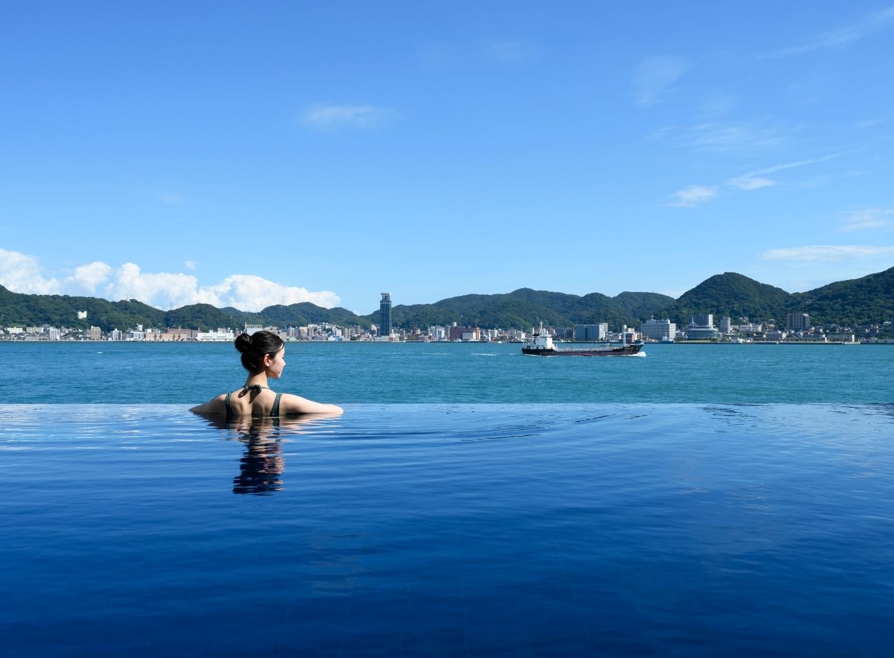 インフィニティプール