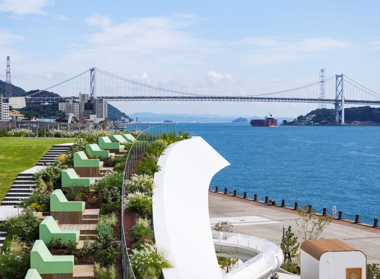 なみなみテラス