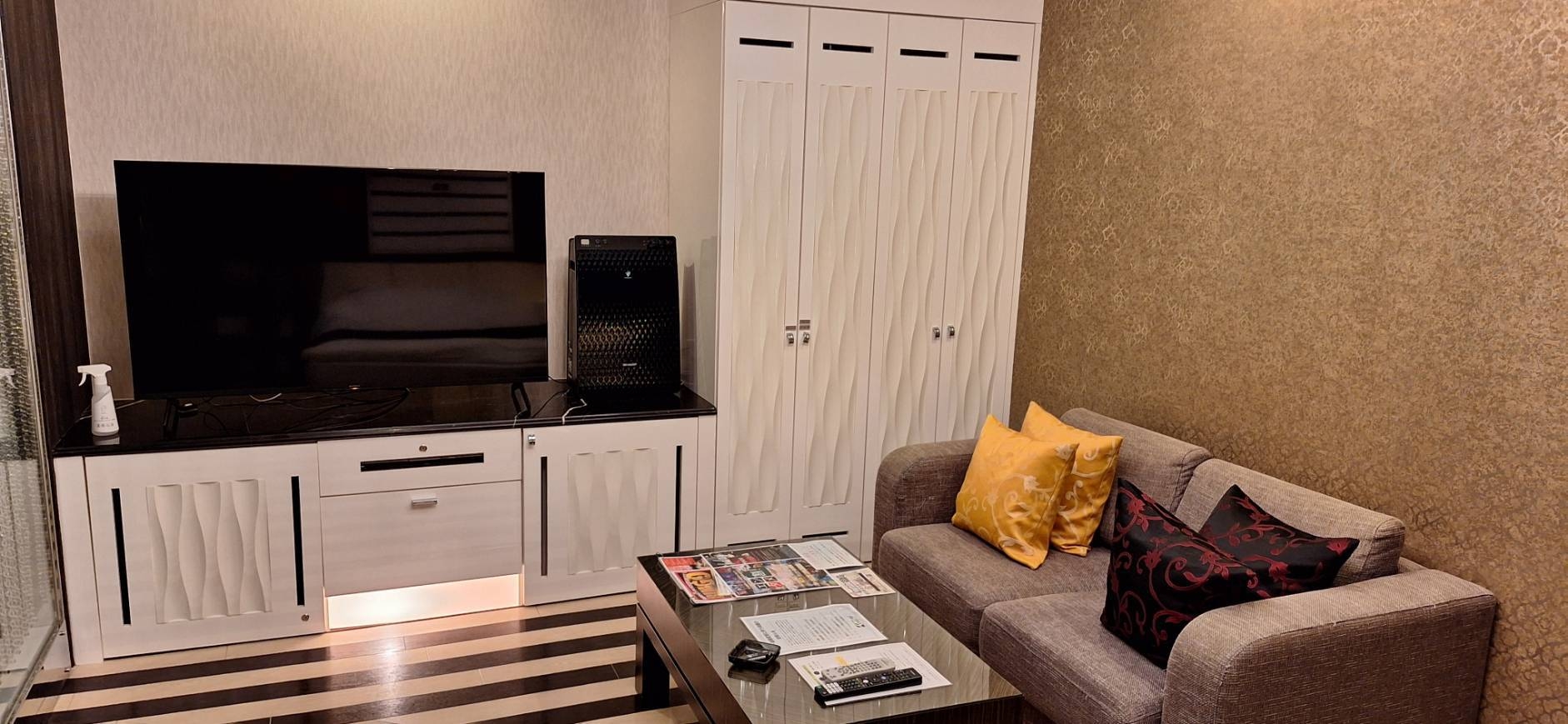 突発予約   ★朝食付き★ EAST館（約25〜35㎡）（ランダム選択）※1室料金