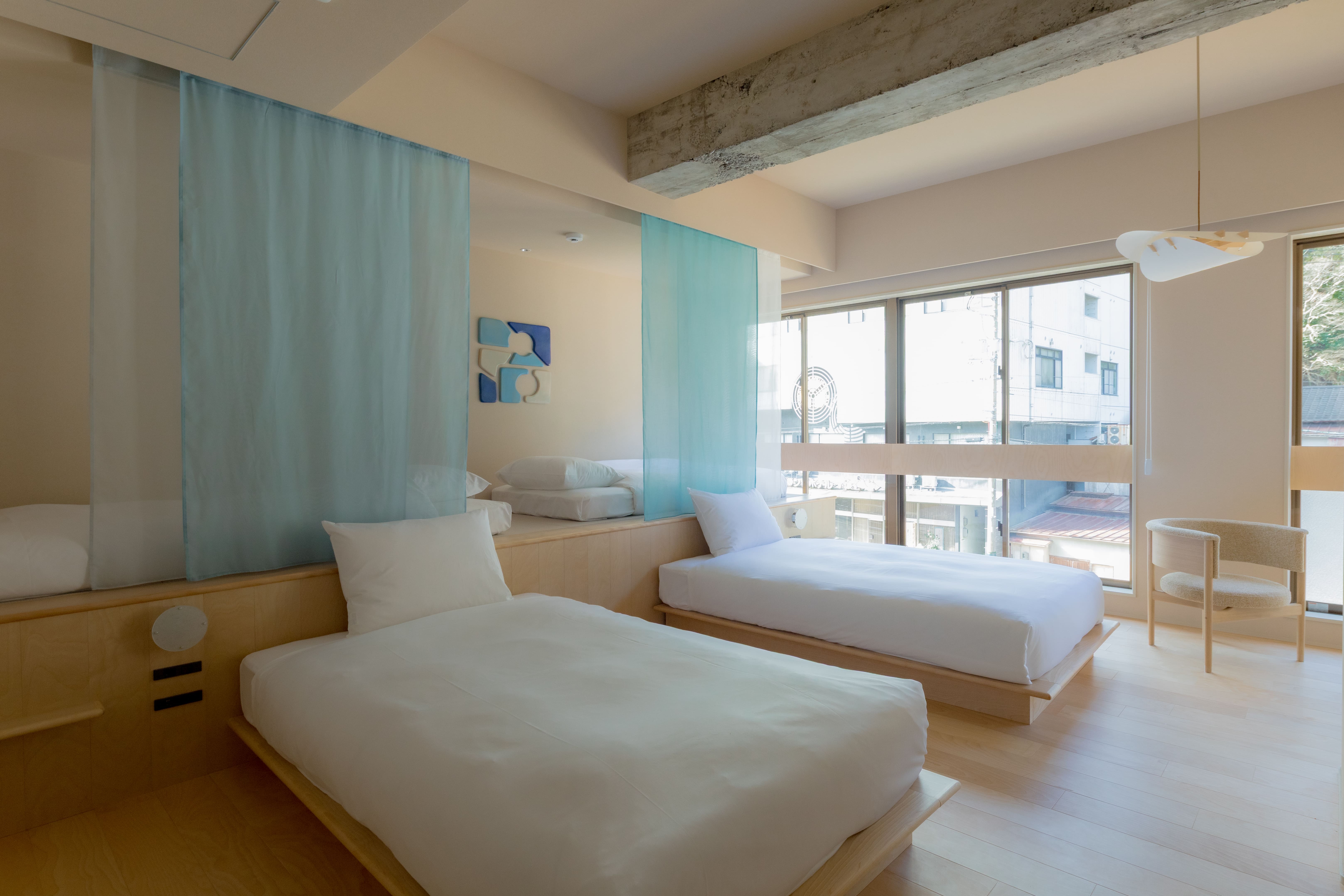 【リバービューグループ】35㎡ / セミダブルベッド2台+シングルベッド2台　心満たすグループ滞在