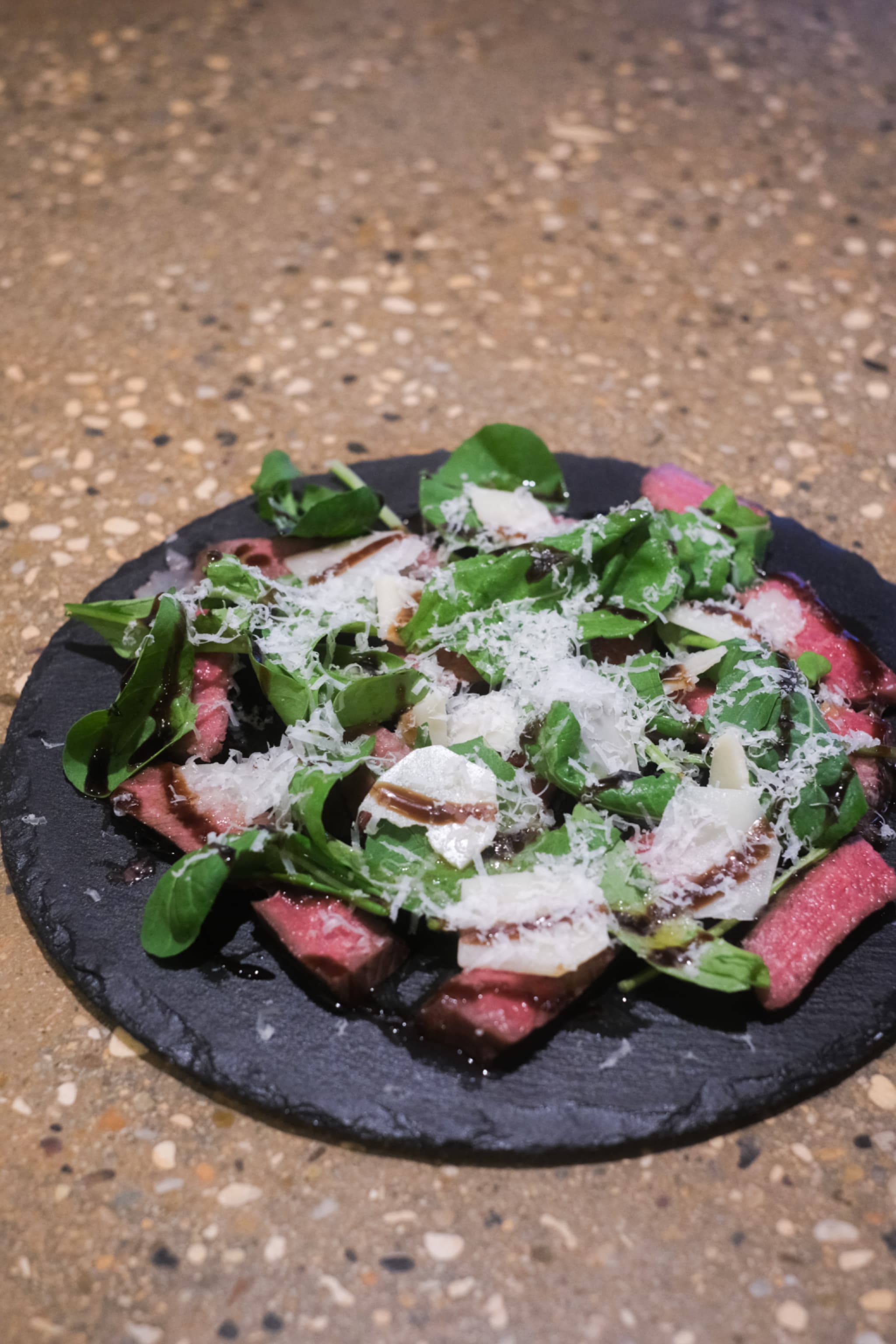 【ディナー】TARUだけの一皿、梶岡牛を使ったメイン料理