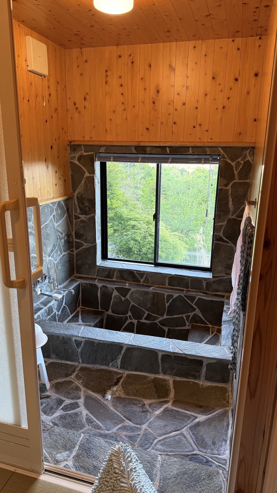 浴室（天然温泉）