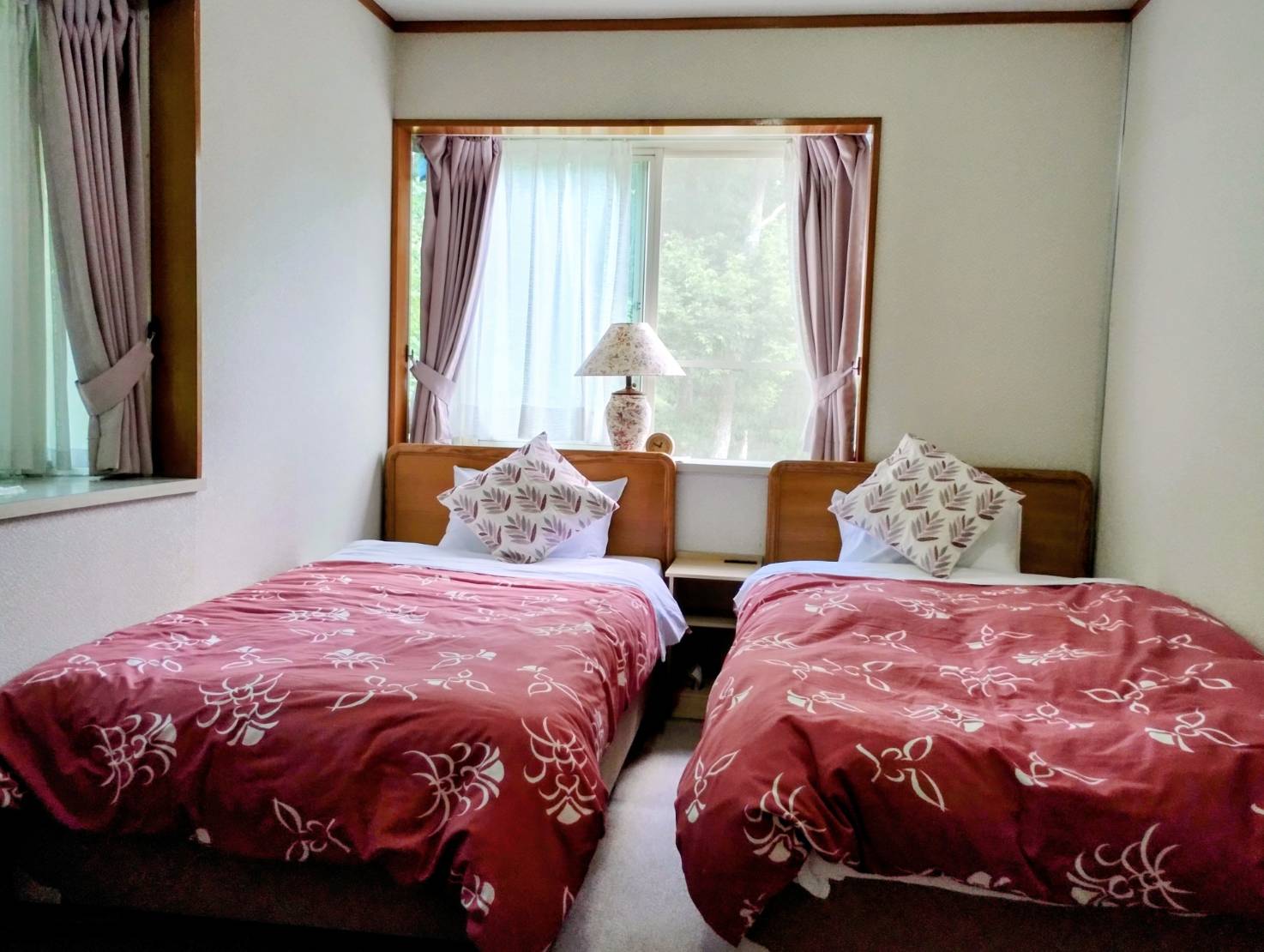 禁煙】洋室ツイン・タイプＡ212／バス・トイレ付き