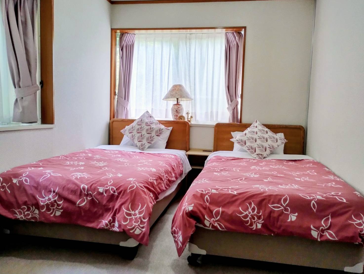 【禁煙】洋室ツイン・タイプＡ／バス・トイレ付き