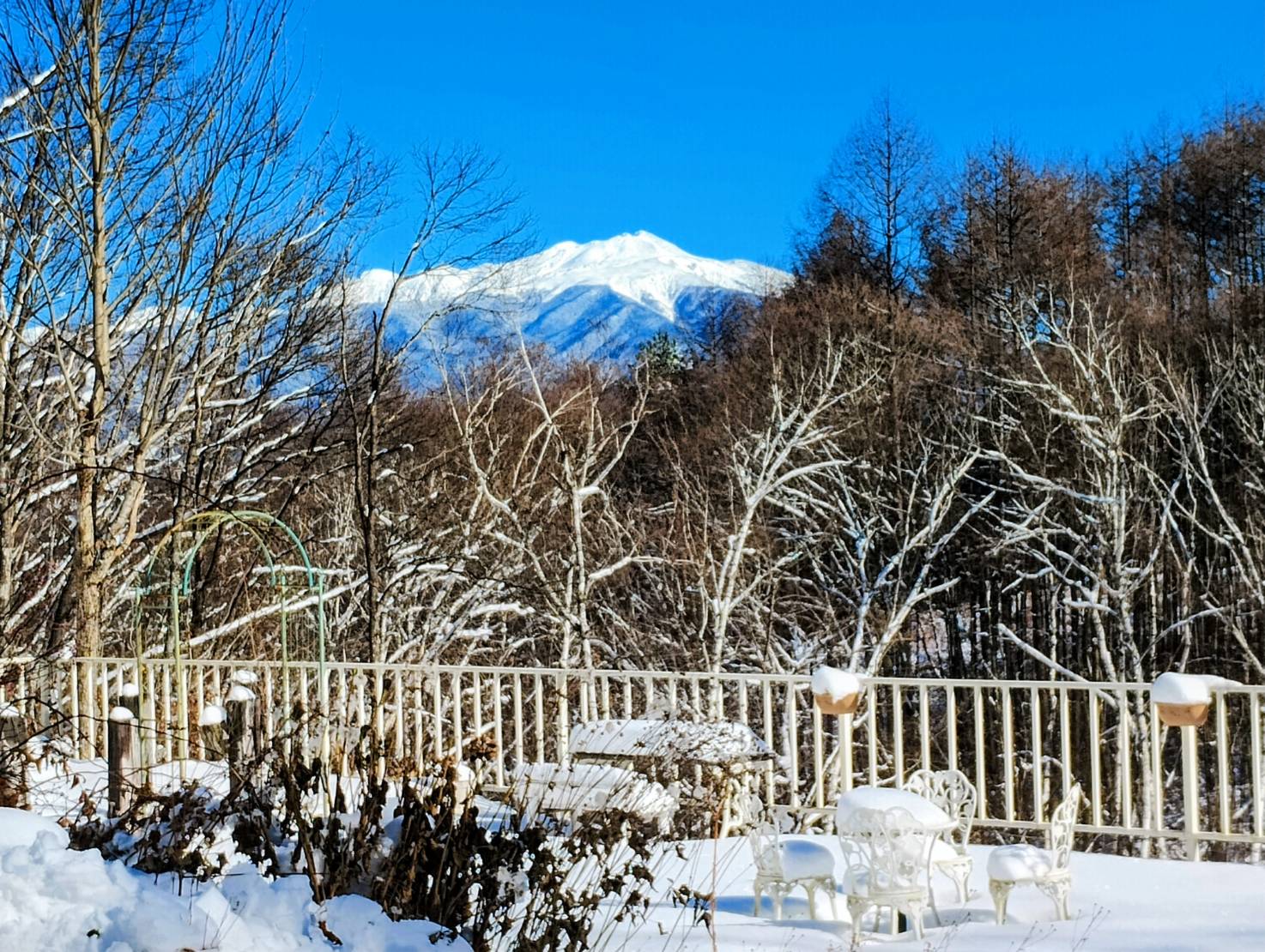 ガーデンテラス【秀峰乗鞍岳】