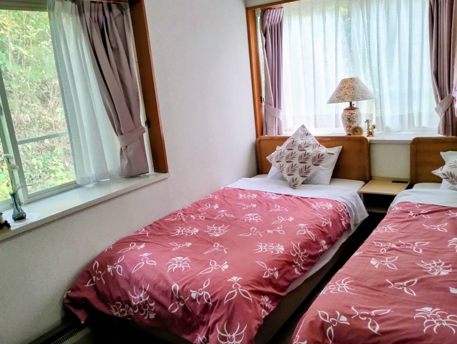 【禁煙】洋室ツイン・タイプＡ／バス・トイレ付き