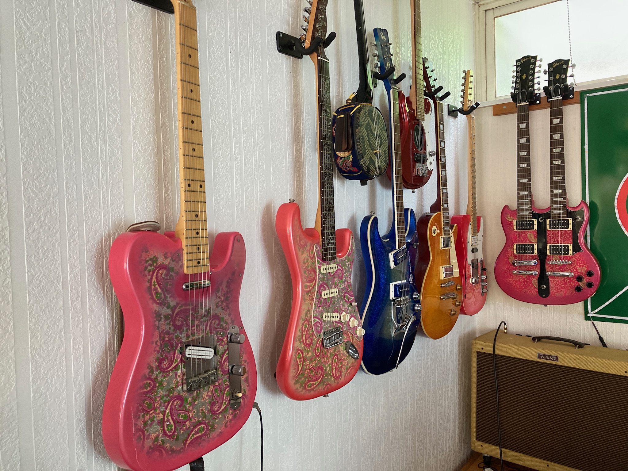 レストラン内　ステージ