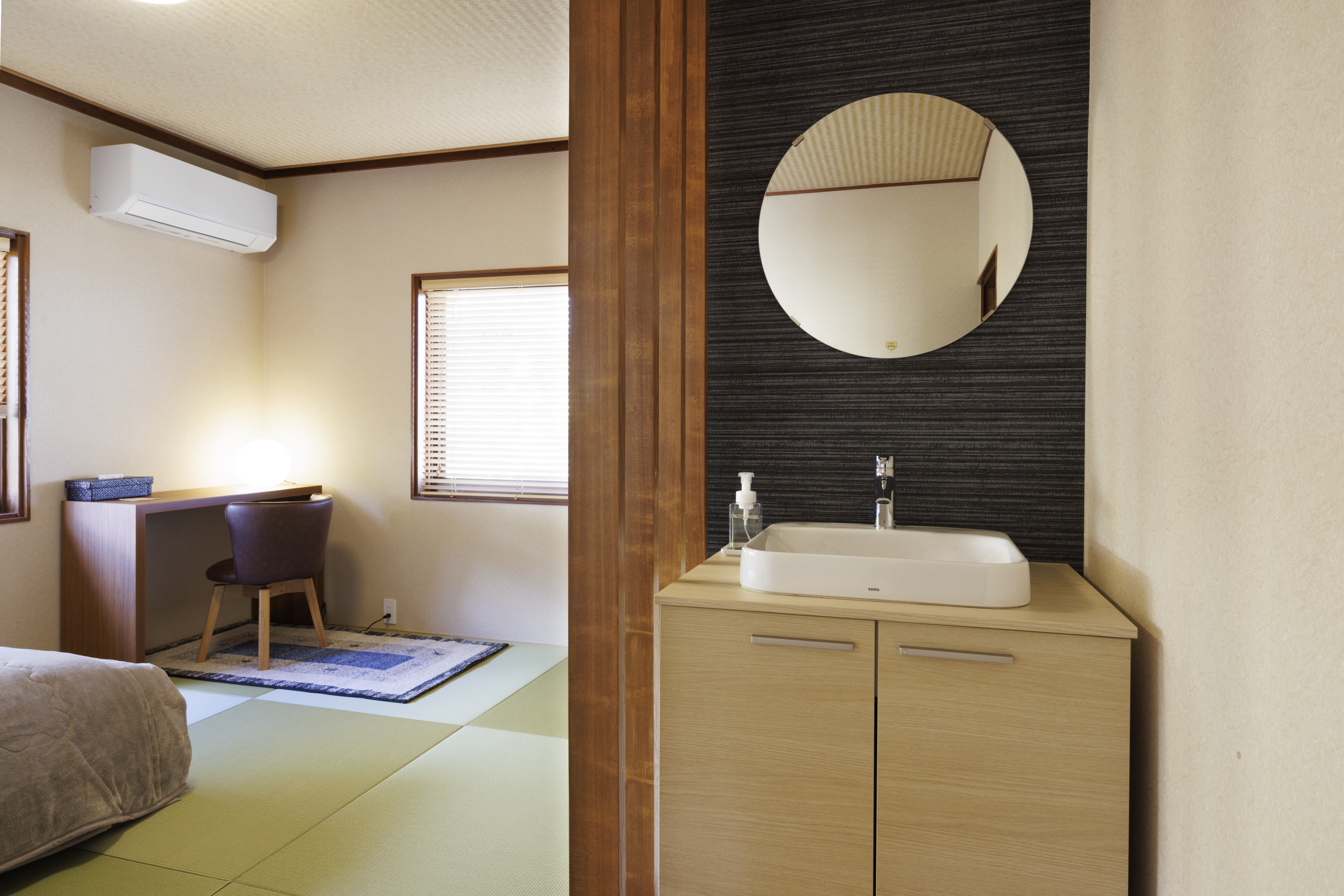 楓の間（Kaede,ベッドタイプ）部屋付き洗面台