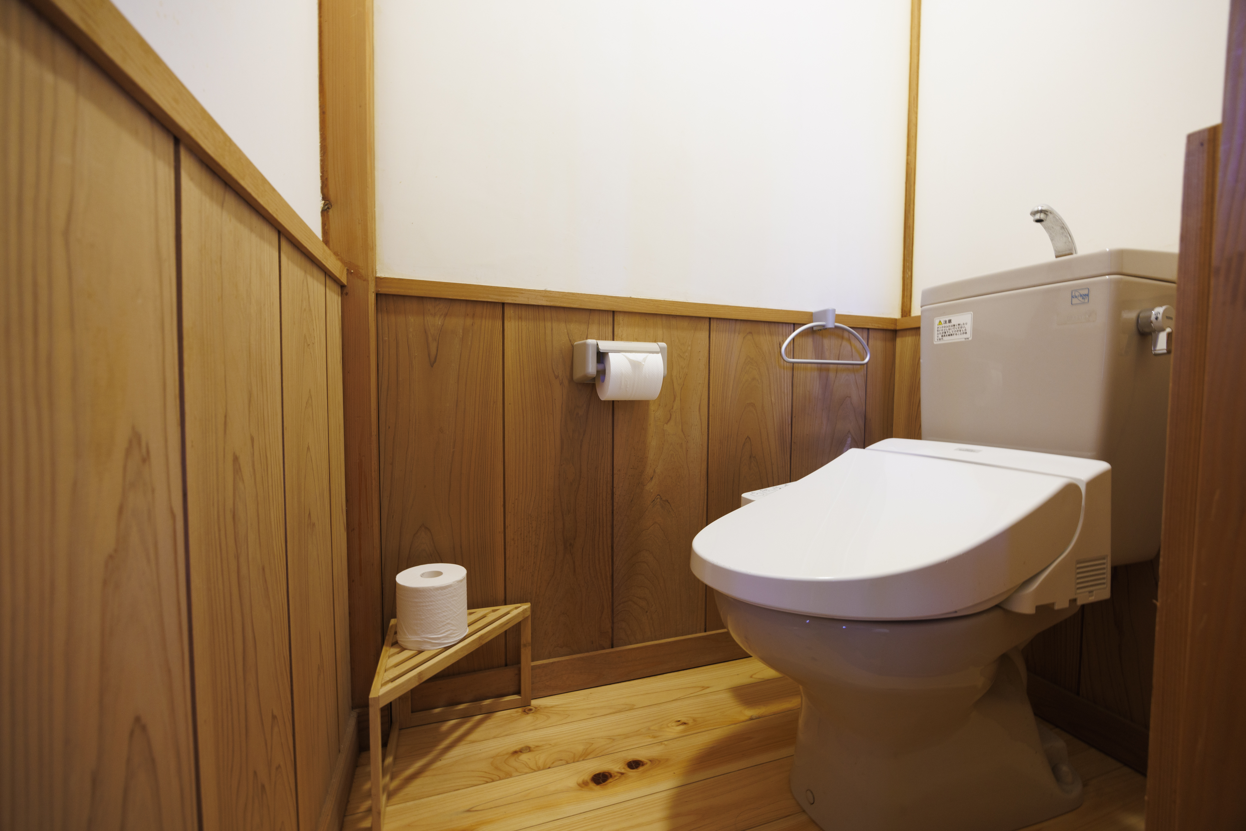 梅の間(Ume）トイレ付き