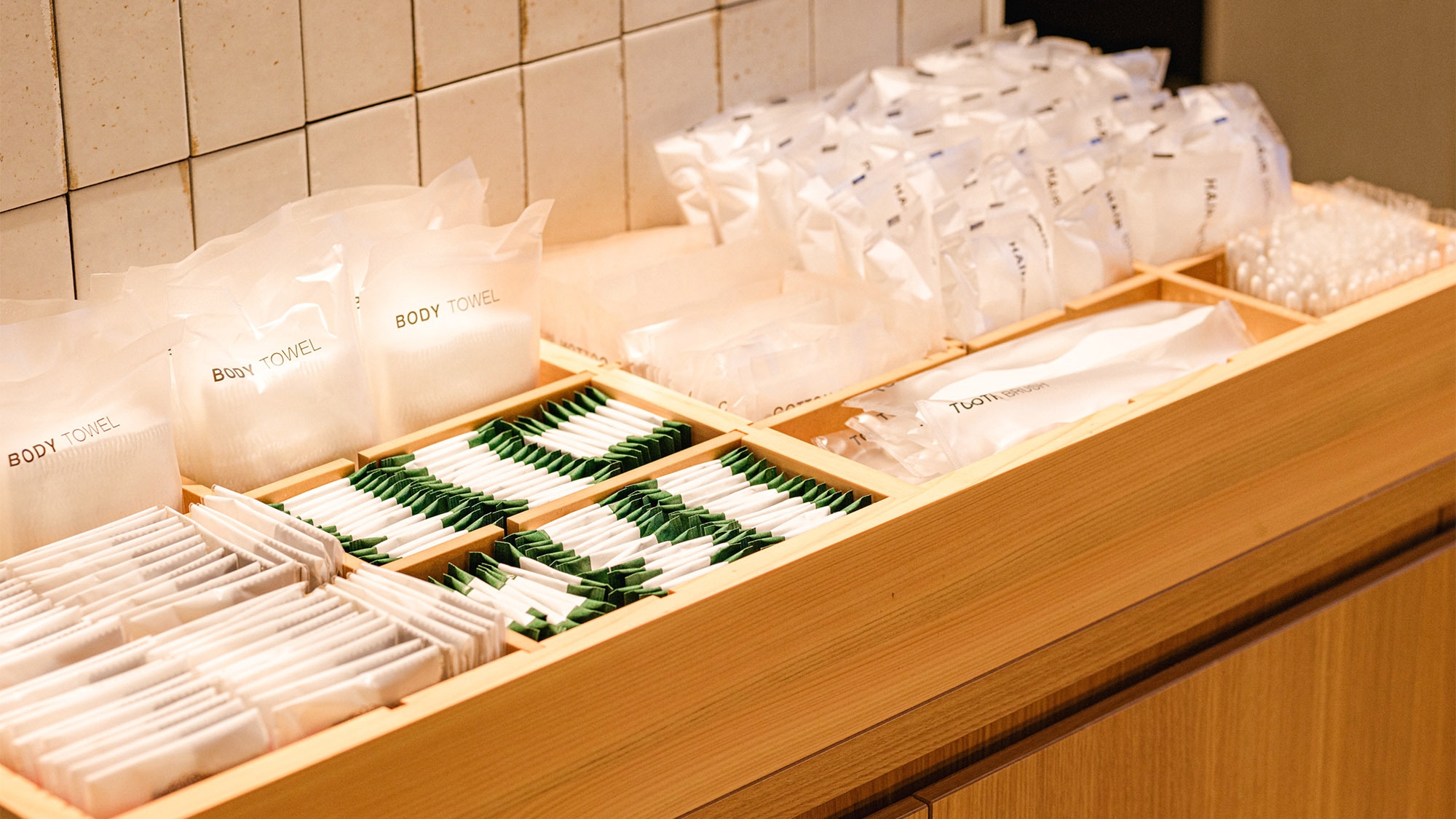 【素泊まり】ピカピカのお部屋で快適ステイ！京都観光の拠点に最適・ショッピング＆グルメも満喫