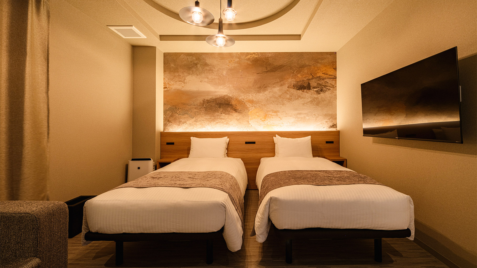 ・【デラックスツインエキストラ】テレビもご用意しております　心からくつろげる洗練された空間です