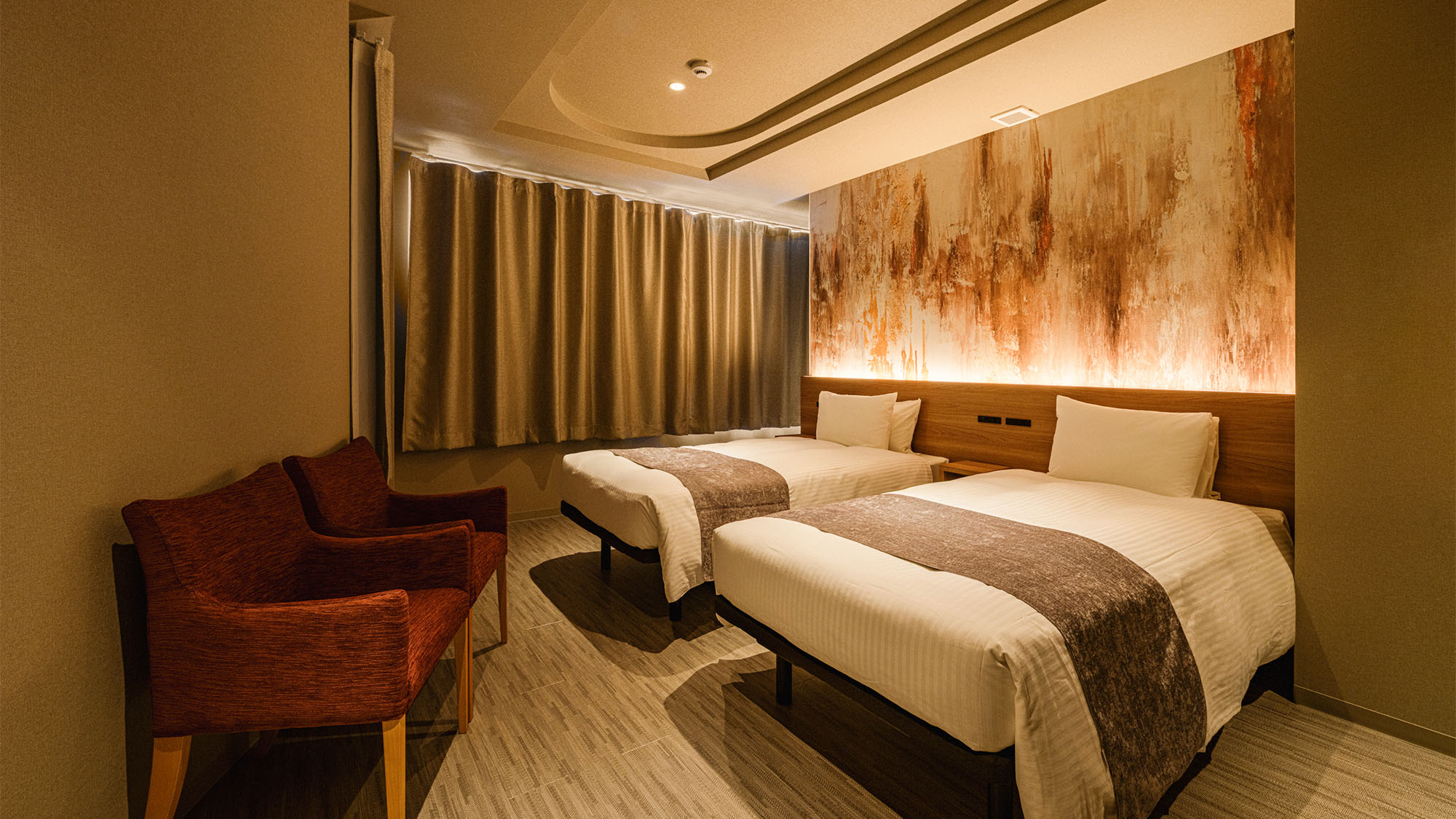 ・【スーペリアツイン】スタンダードツインよりも少し広いお部屋。居心地のよい空間でリラックス