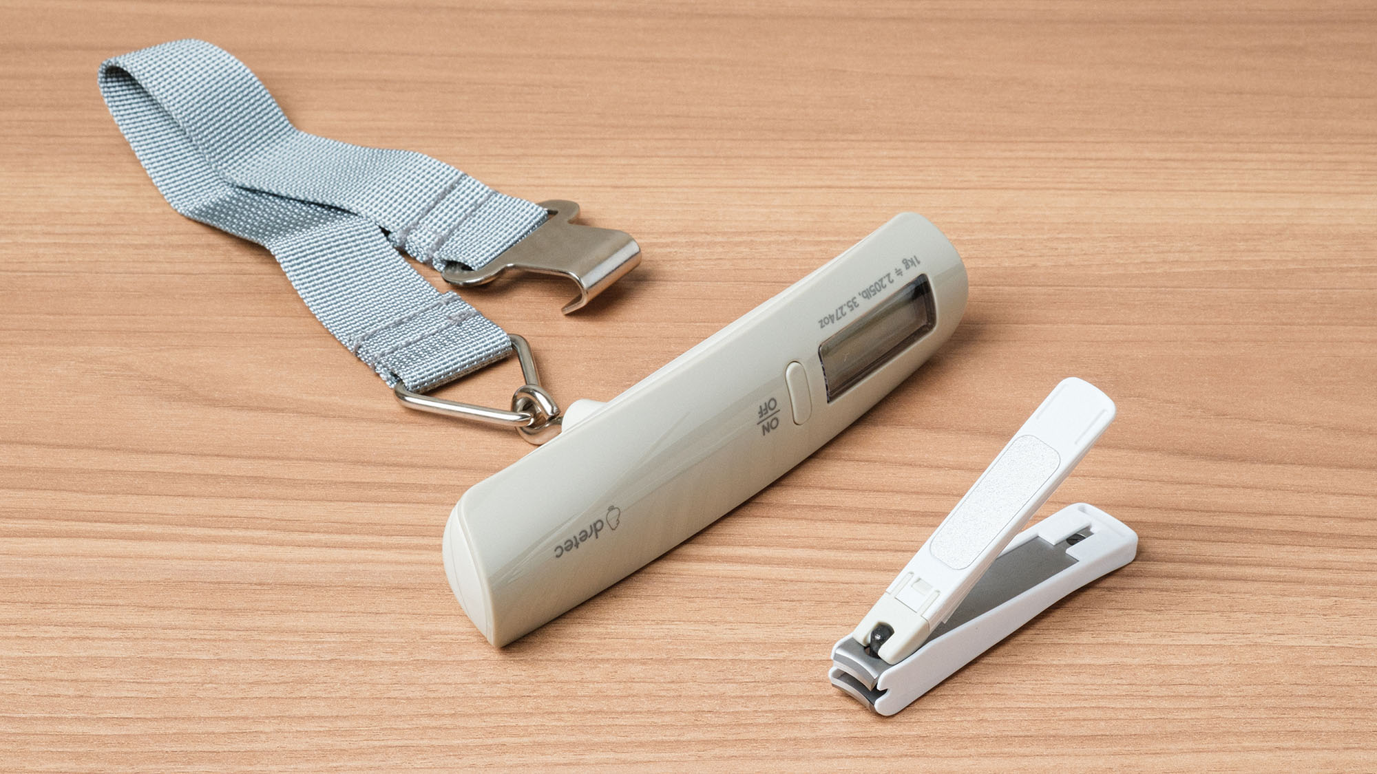 ・【荷物用はかり・爪切り】旅先で役立つ便利な備品をご用意しております　